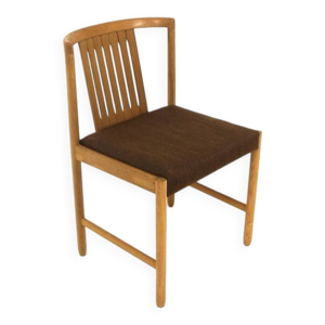 Chaise scandinave ''Variett'',