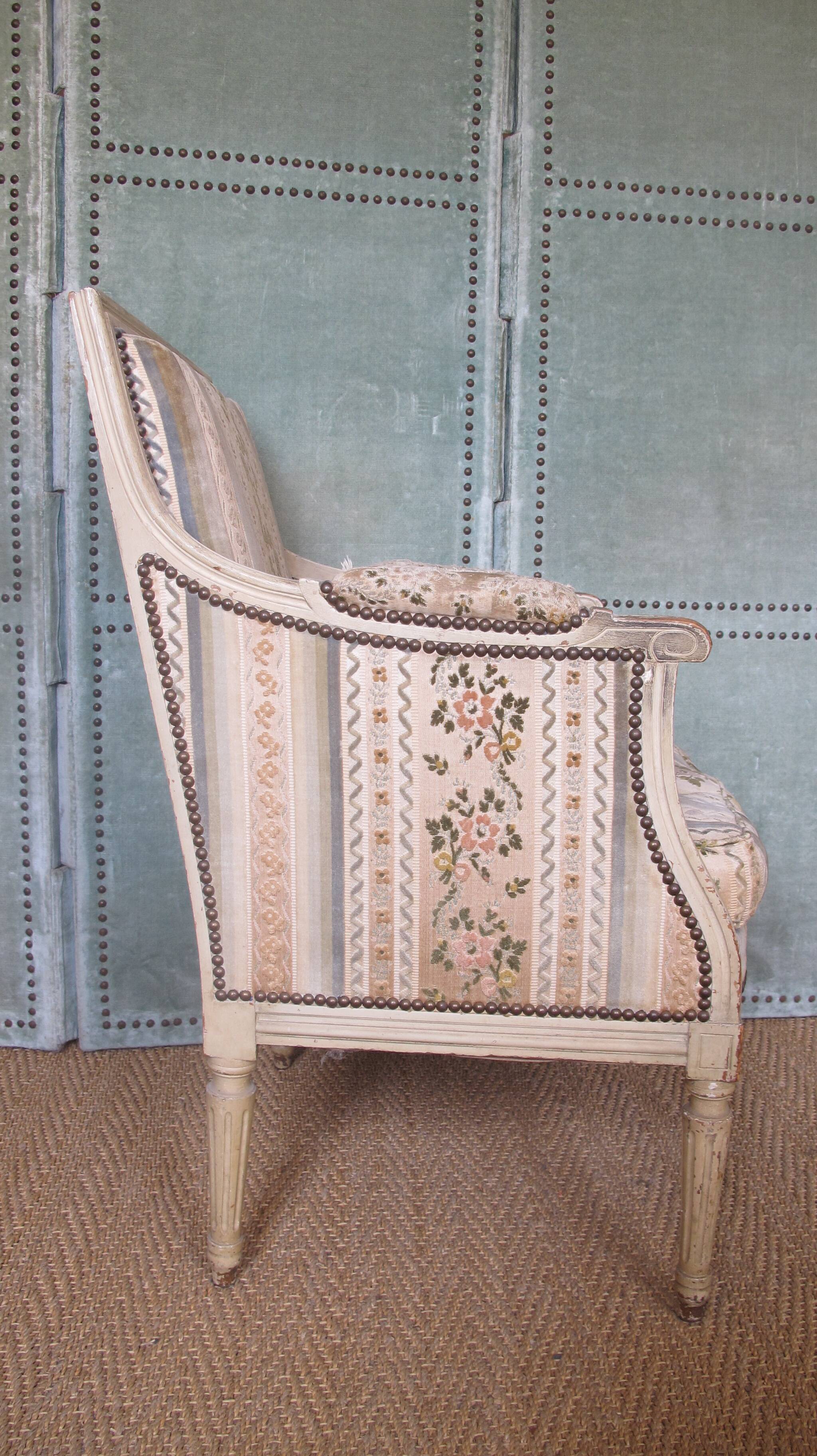 Louis XVI Shepherdess, 19th century copy, upholstered, beautiful antique chiseled