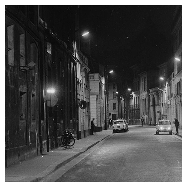 Photographie vintage Paris en 1965, rue de Grenelle