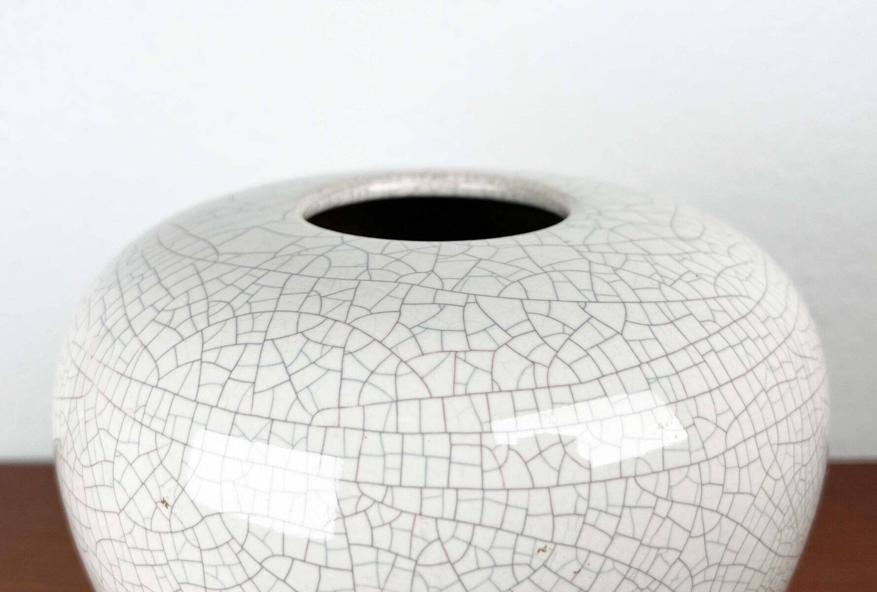 Modern West German ceramic vase from the mid-century WGP by Silberdistel Keramik, 1960s.