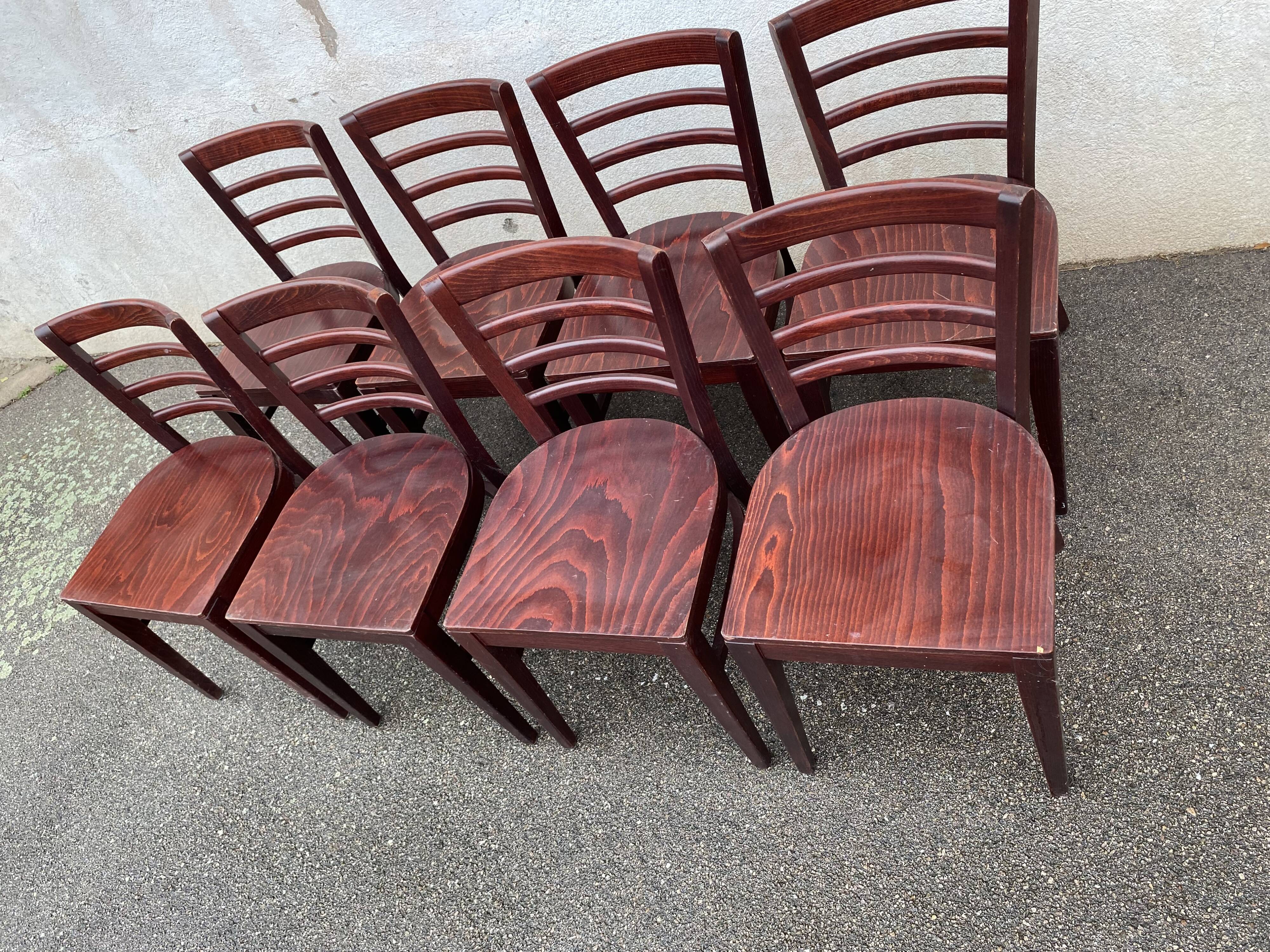 Set of 8 restaurant chairs