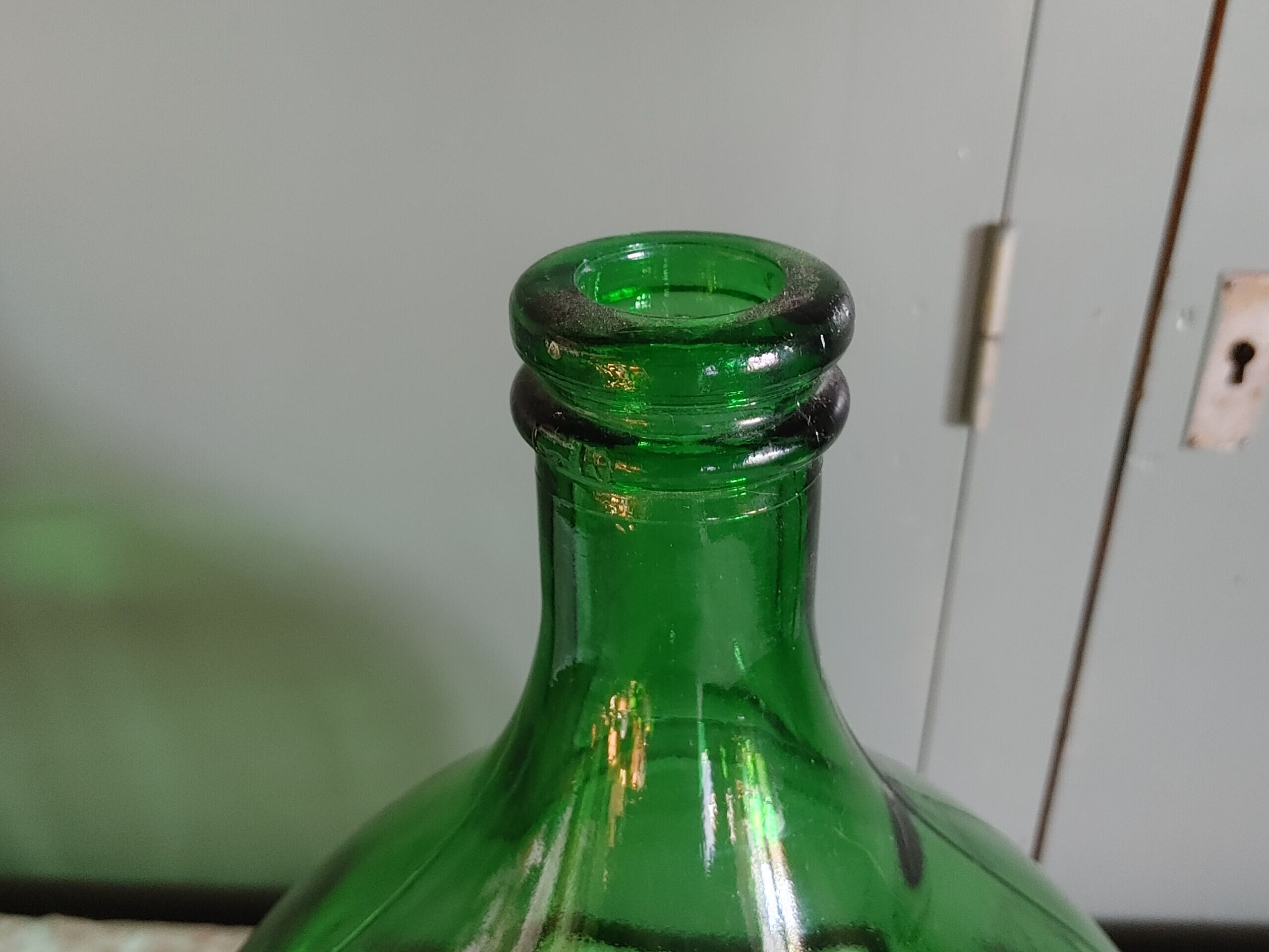 Demijohn