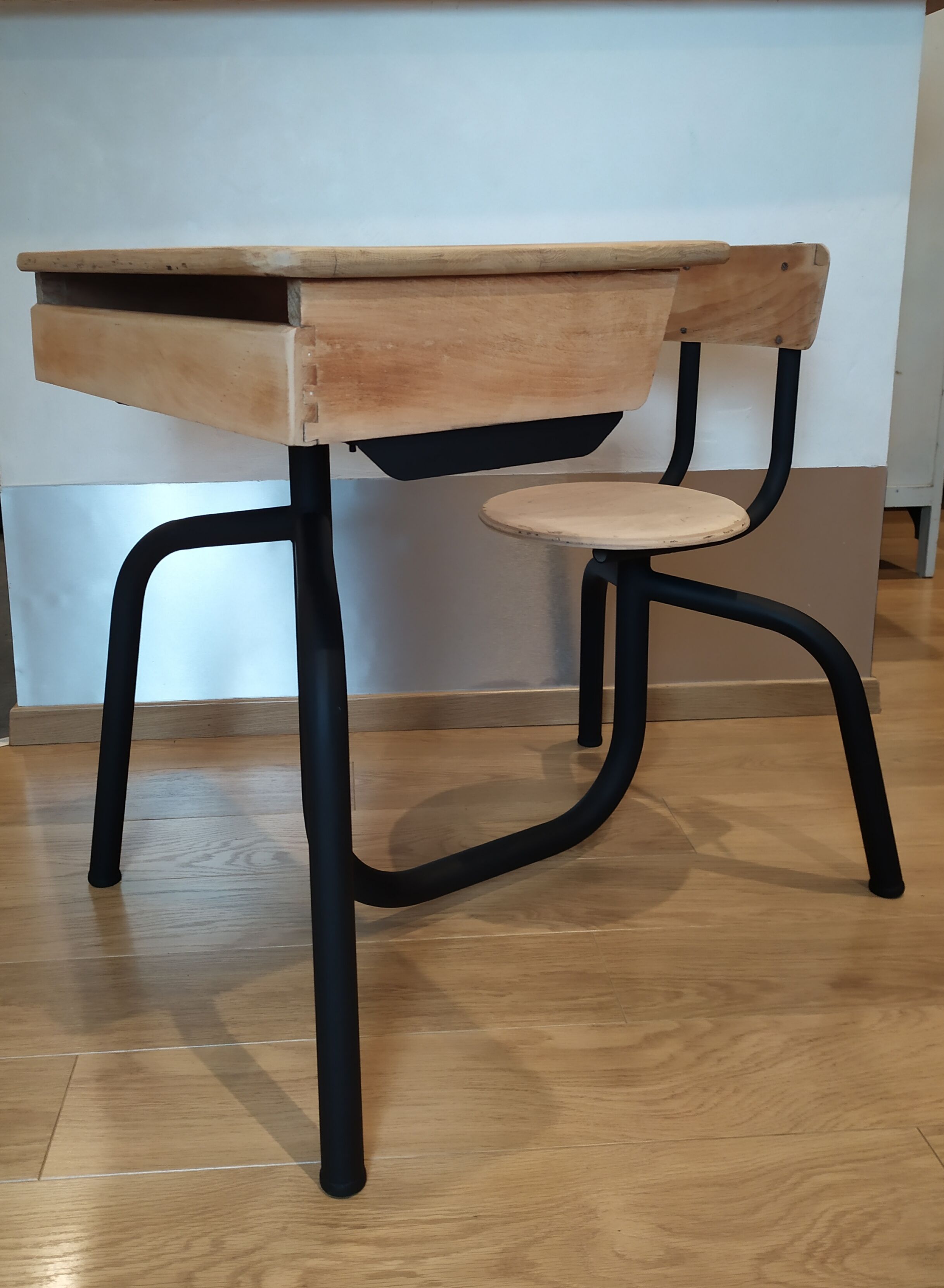 Restored schoolboy office