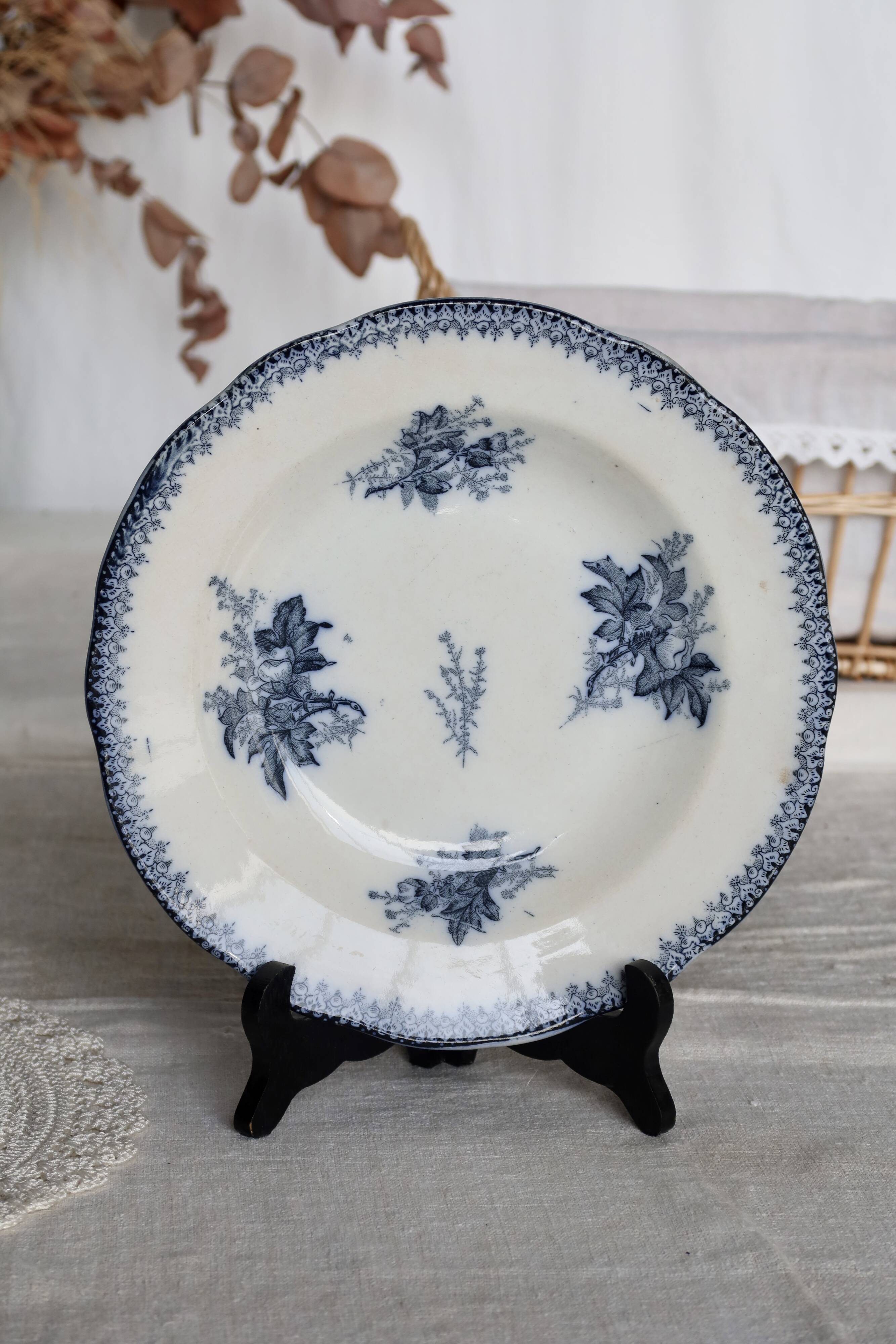 Antique hollow plate in Onnaing ironstone – Blue floral decoration