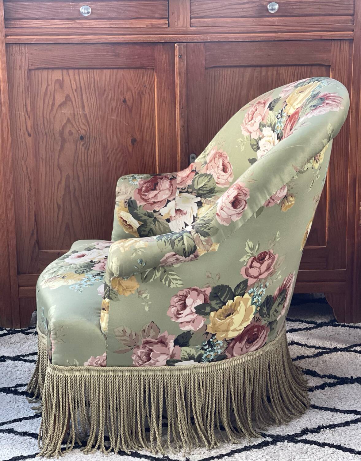 Napoleon III toad armchair