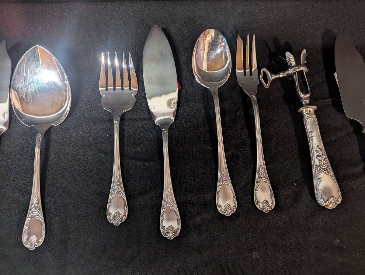 Christofle cutlery set – Marly model – 164 pieces – silver-plated metal