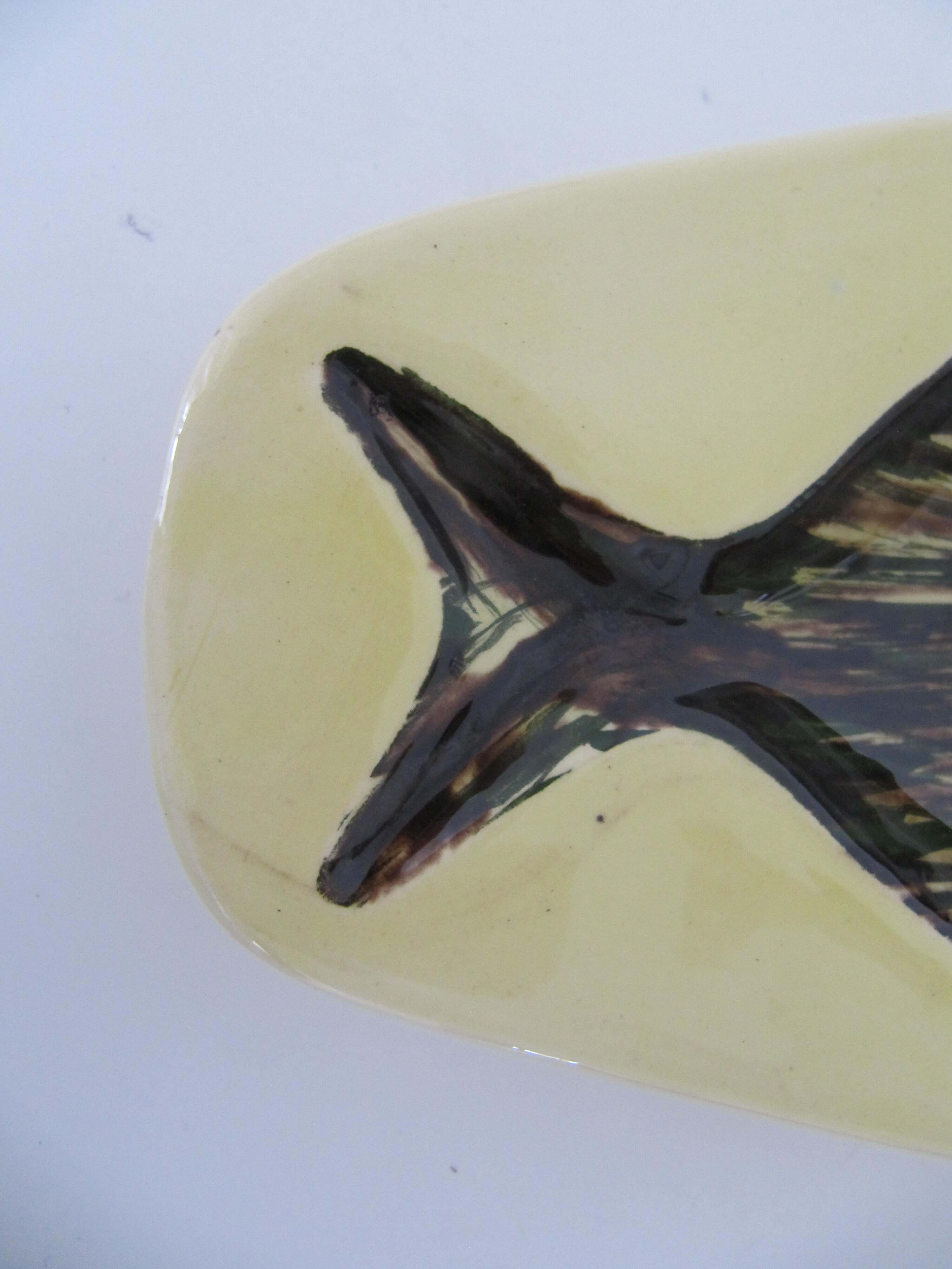 Cup or empty ceramic bag vintage fish