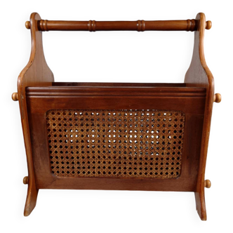 Porte-revues ancien en bois et cannage