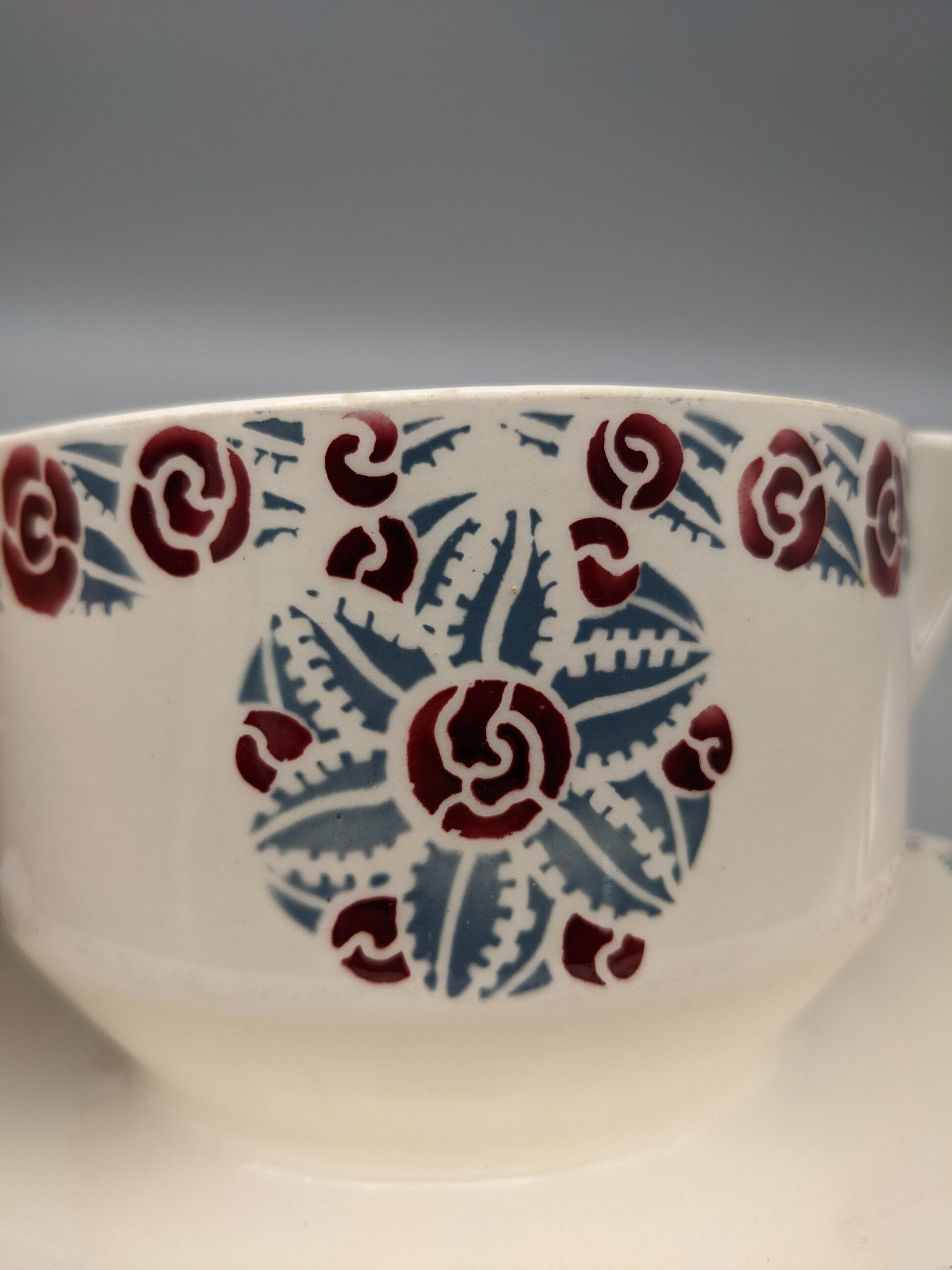 Old sauce boat faience model etoile badonviller