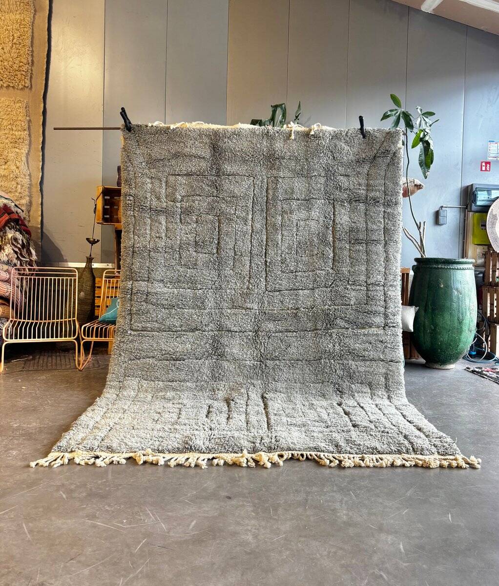 Modern Berber rug, Morocco, 1990