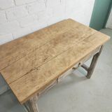 Ceruse farm table