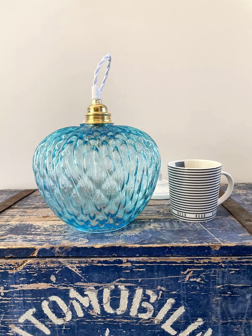 Vintage turquoise blue pendant lamp in electrified chiseled glass to nine