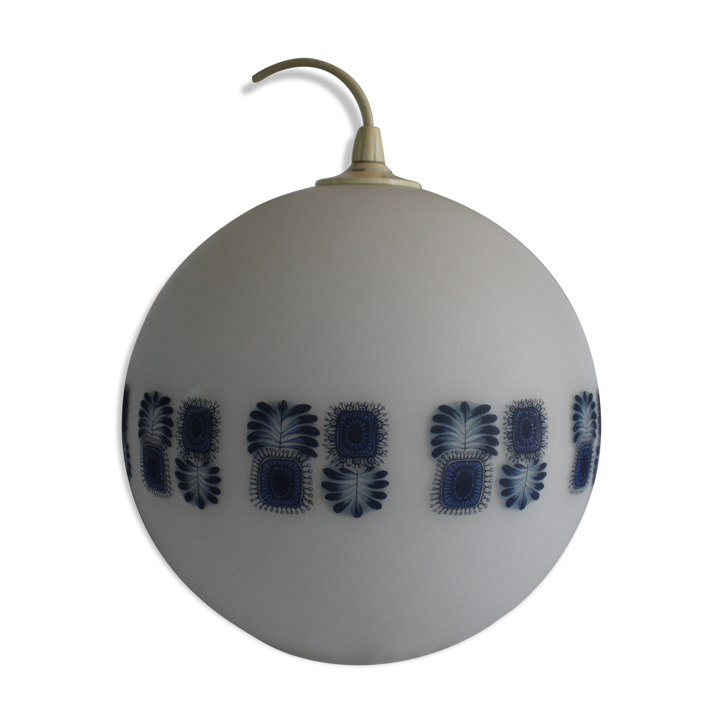 Suspension vintage blue patterns