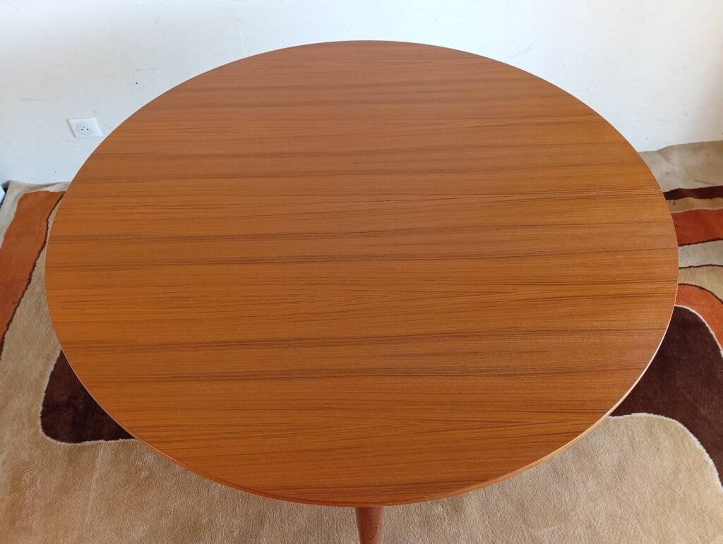 Scandinavian round extendable teak table