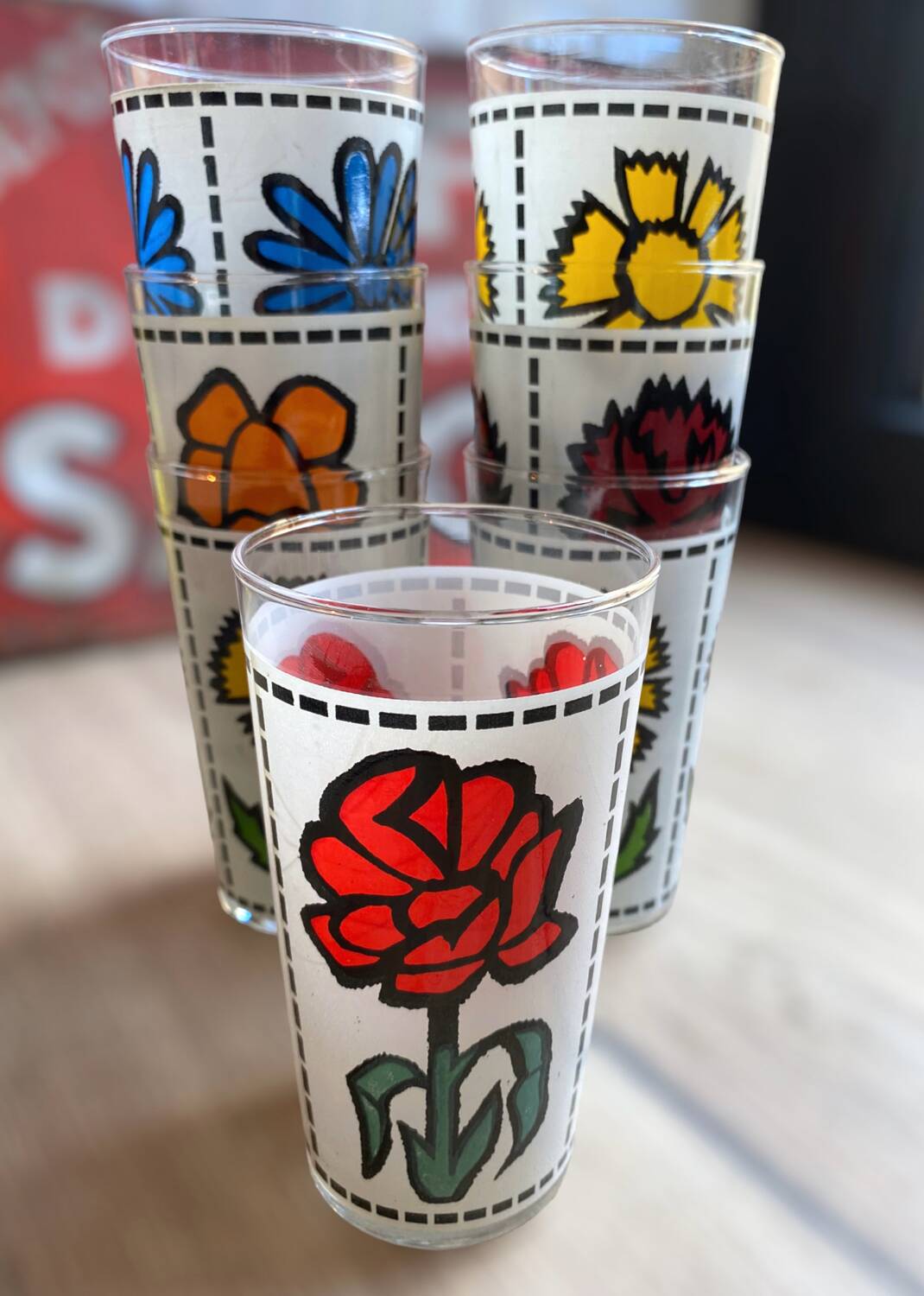 Set of 7 vintage enameled and screen-printed glasses 60/70