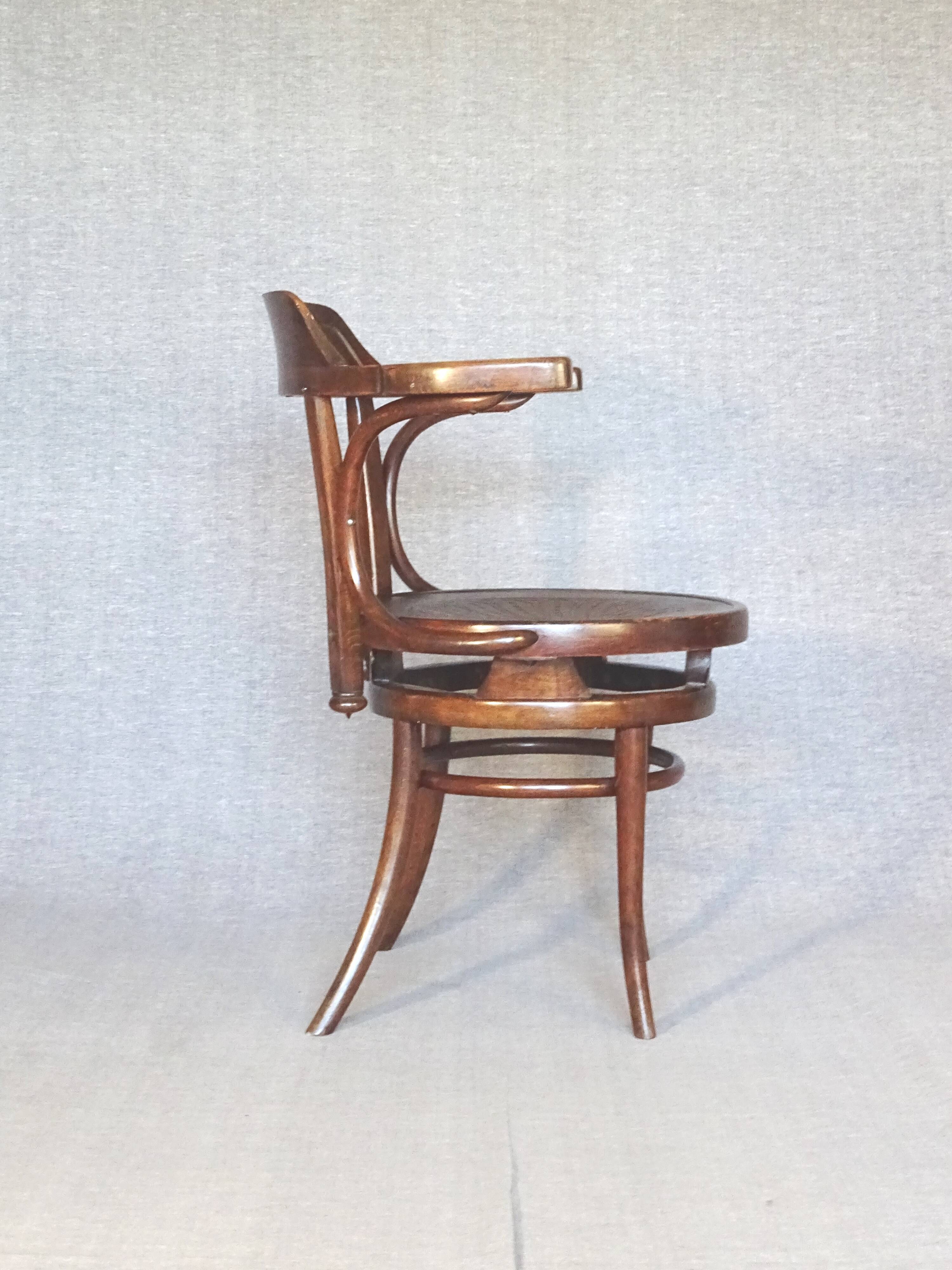 KOHN office armchair N°704/n circa 1905 -bentwood -