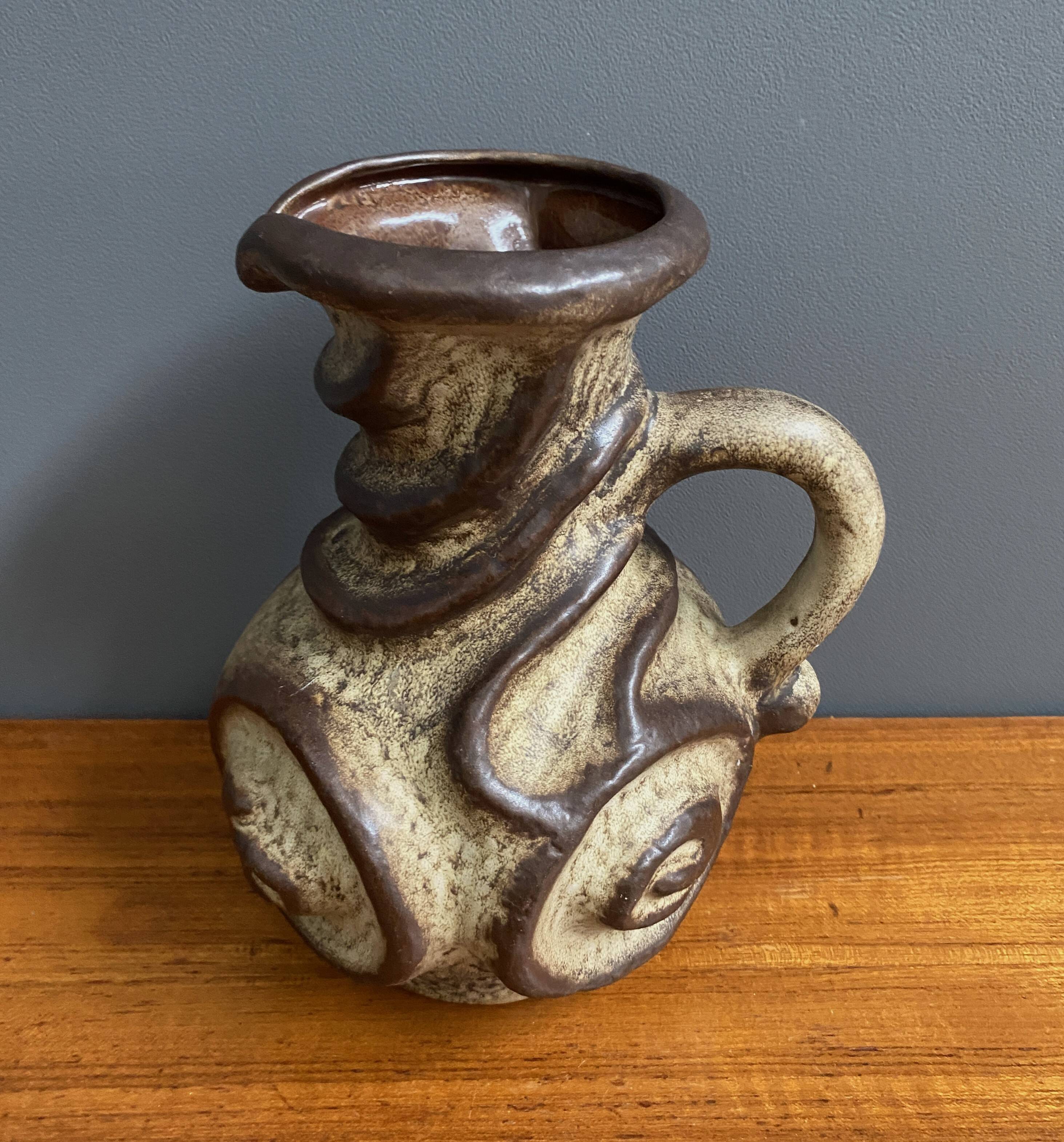 Brutalist West Germany vase by Carsten Tonnieshof model 6034-25