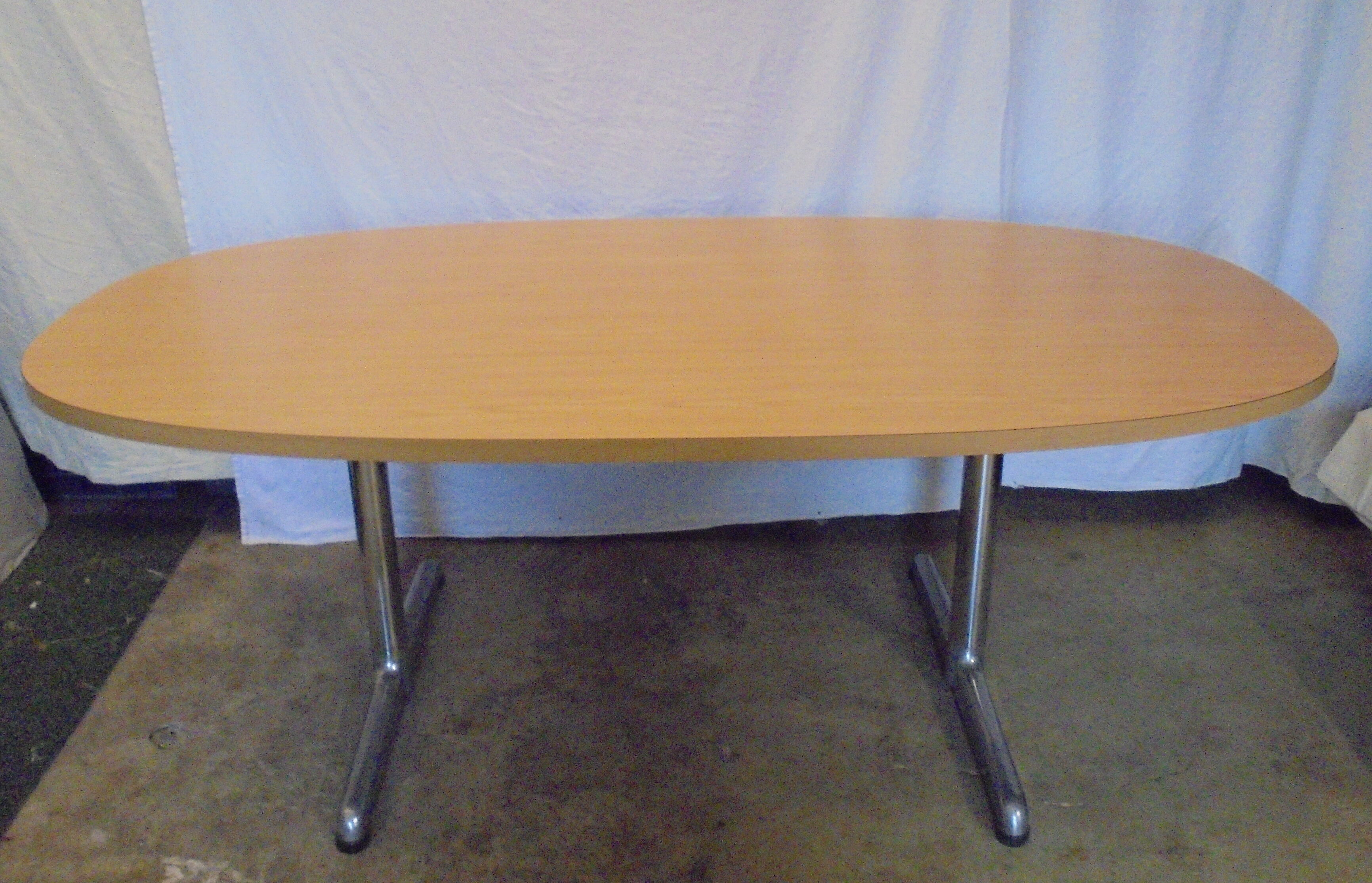 Italian office table from the 80s