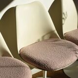 Tulip Chairs Eero Saarinen: set of three chairs