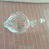 Empty cup crystal swan pocket
