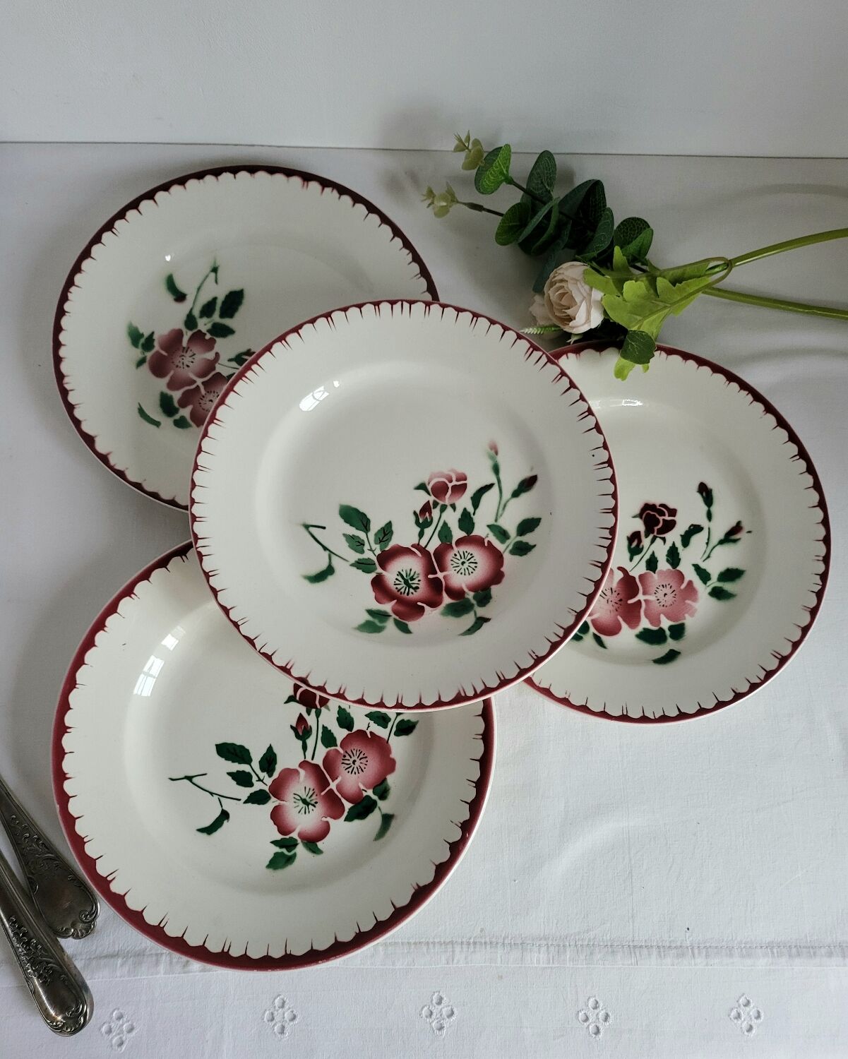 4 assiettes à dessert Sarreguemines épernay faïence vintage