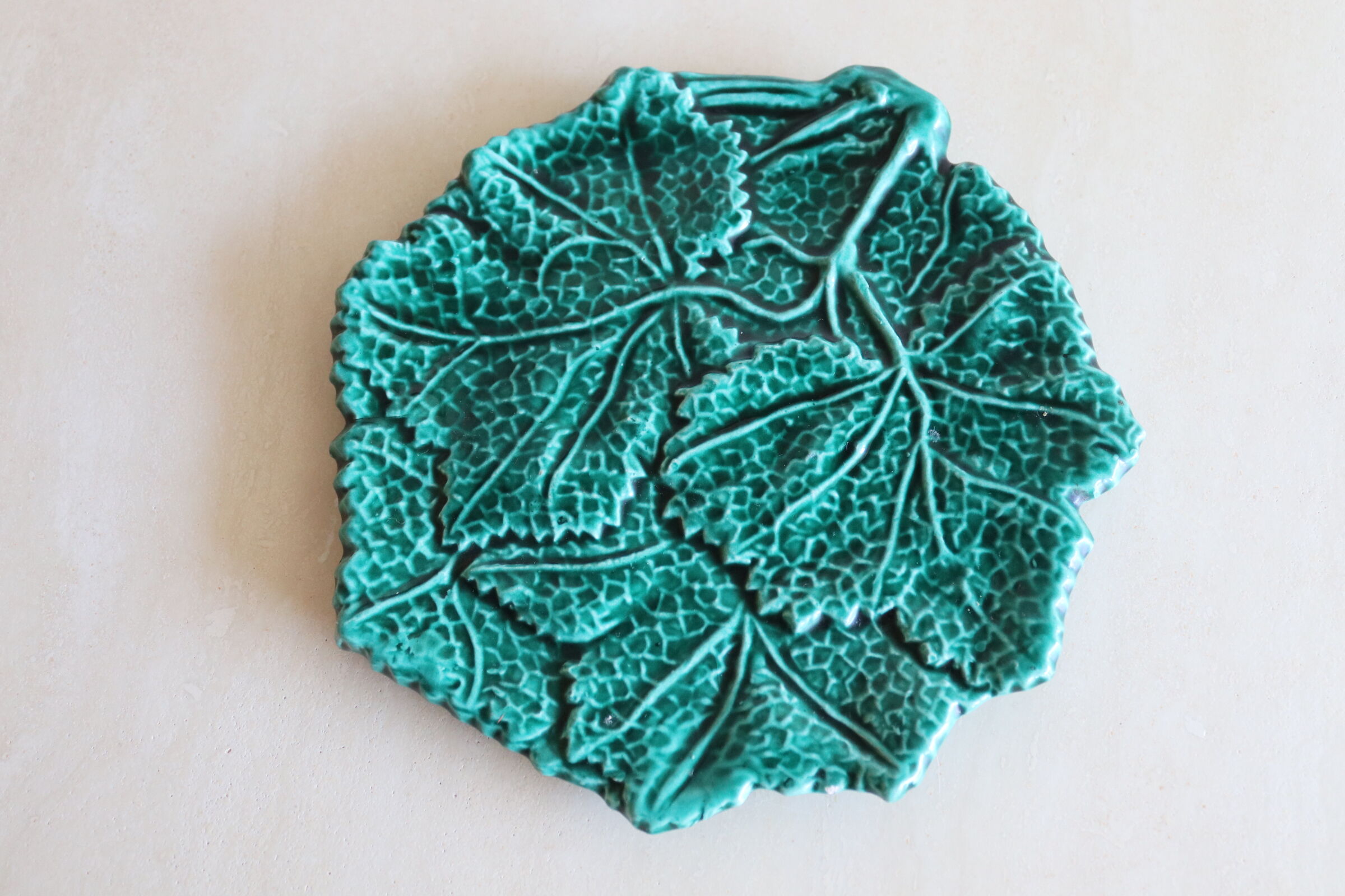 Vallauris 50s leave tidy