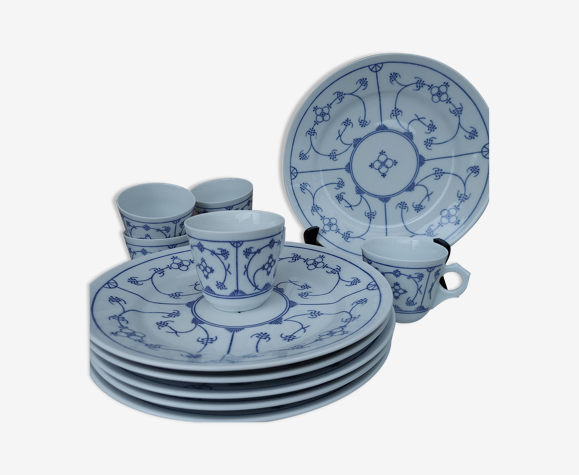 6 assiettes et 6 tasses de Saks Jaeger Blau