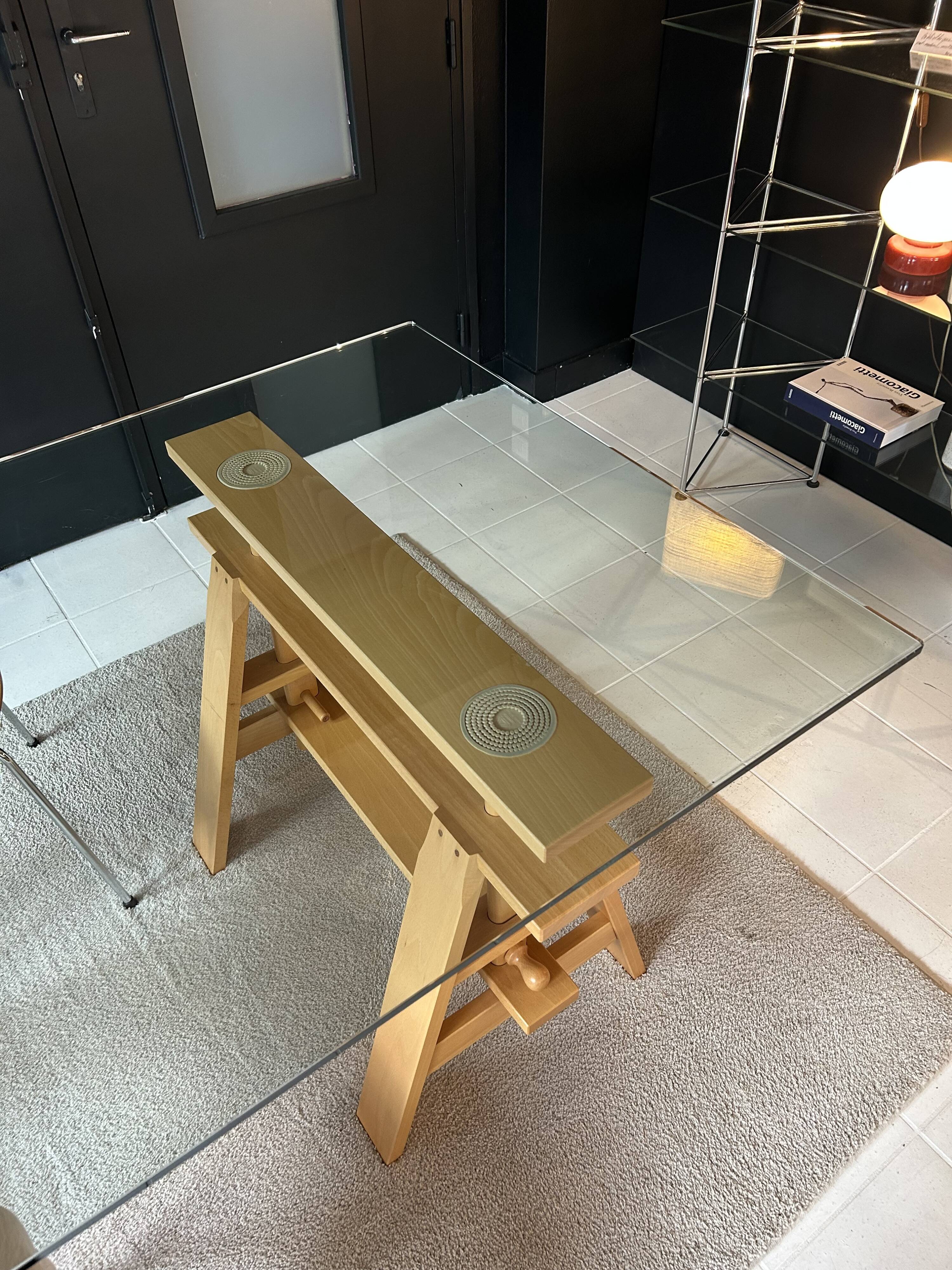 Table Leonardo by Achille Castiglioni