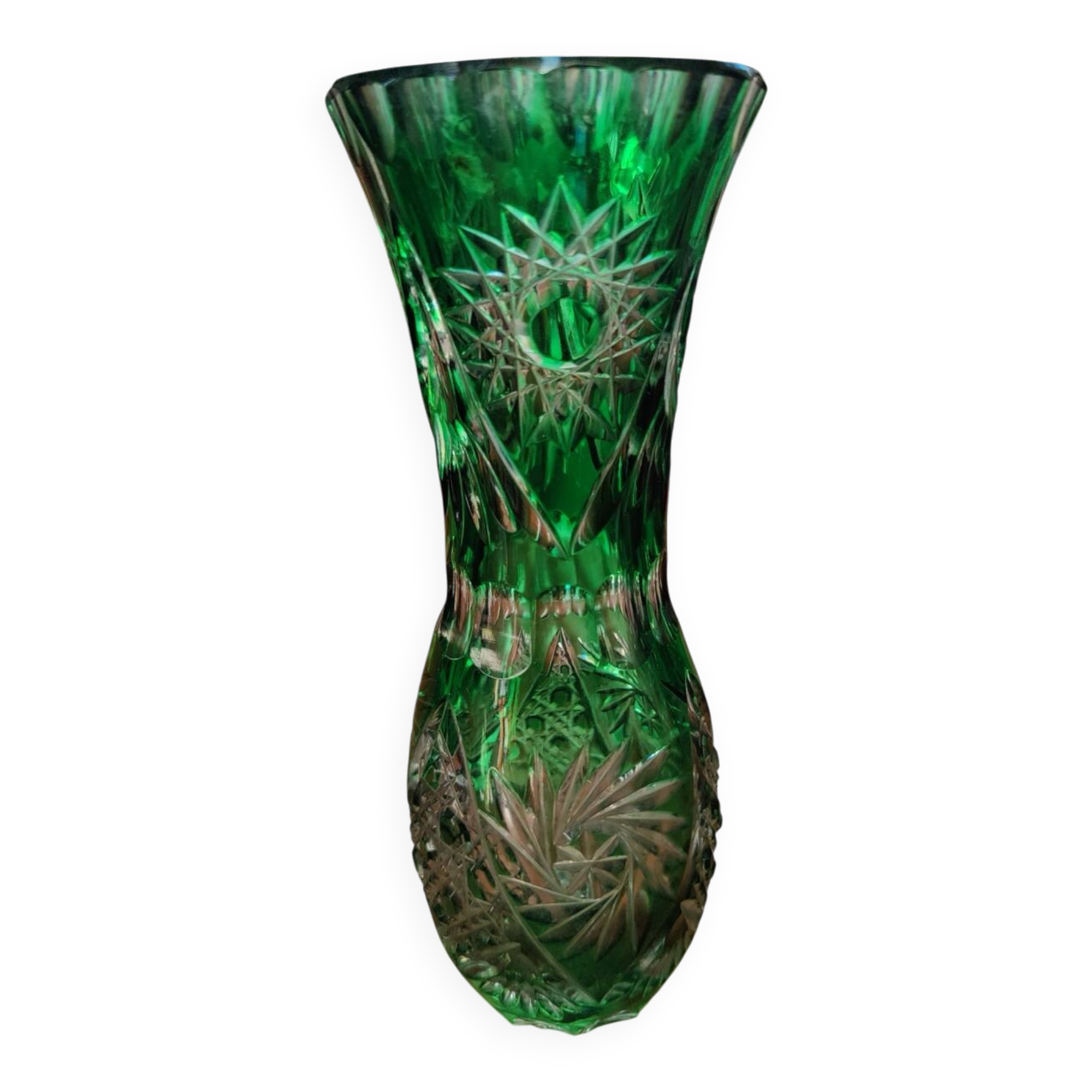 Vase vintage en cristal taillé vert Olenka (Pologne) – 21 cm