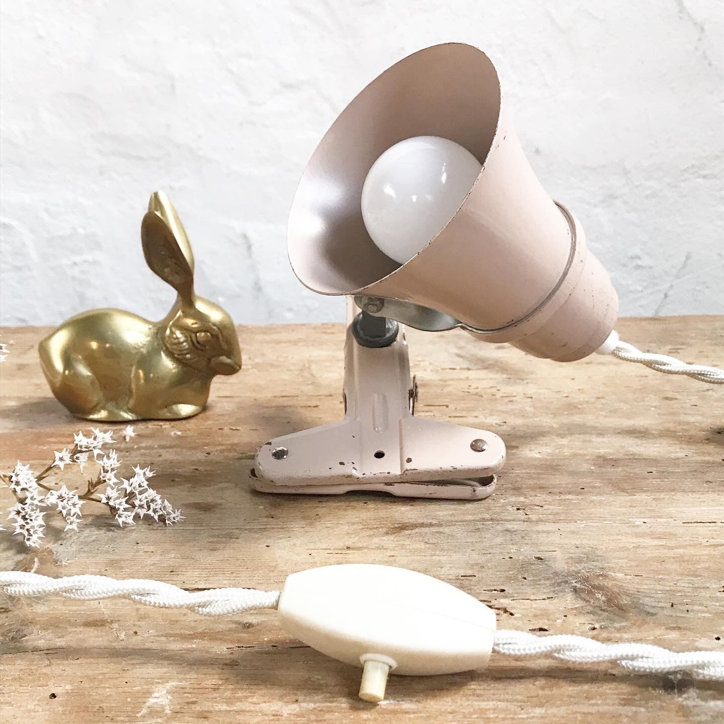 Vintage Mazda pincer lamp