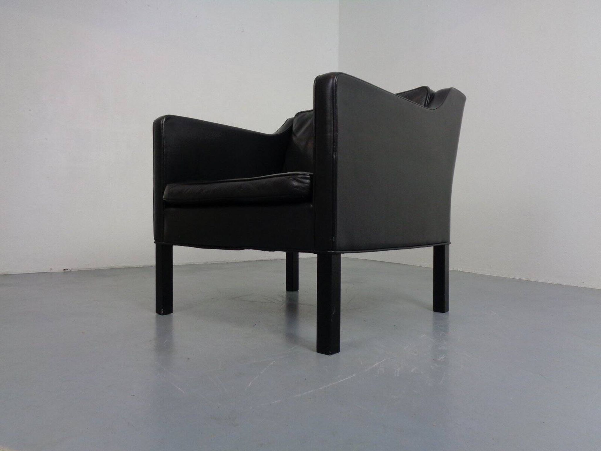 2321 Leather Armchair by Børge Mogensen for AS Fredericia Stolefabrik, Denmark, 1960s