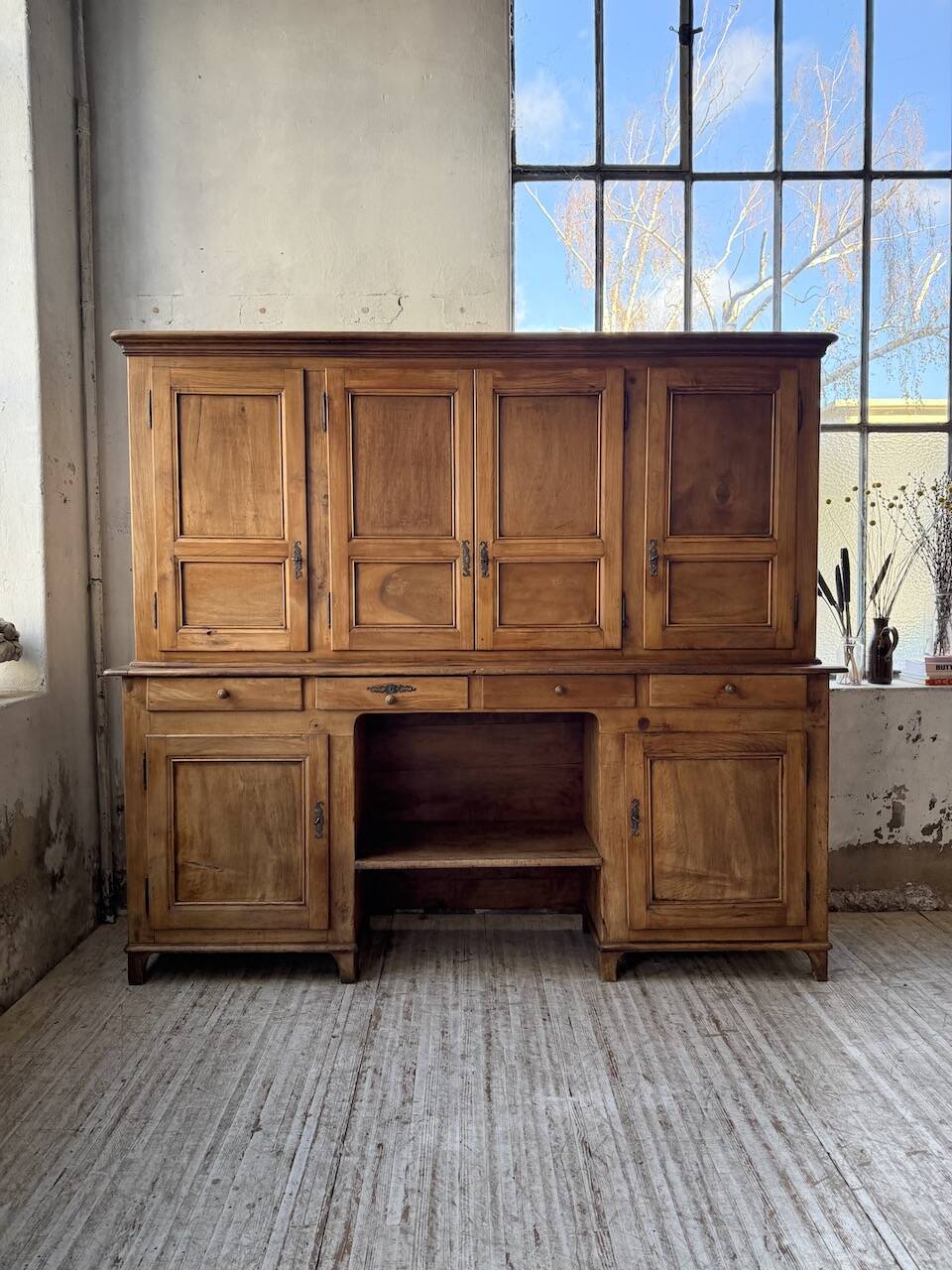 Mountain walnut furniture XXL 1900