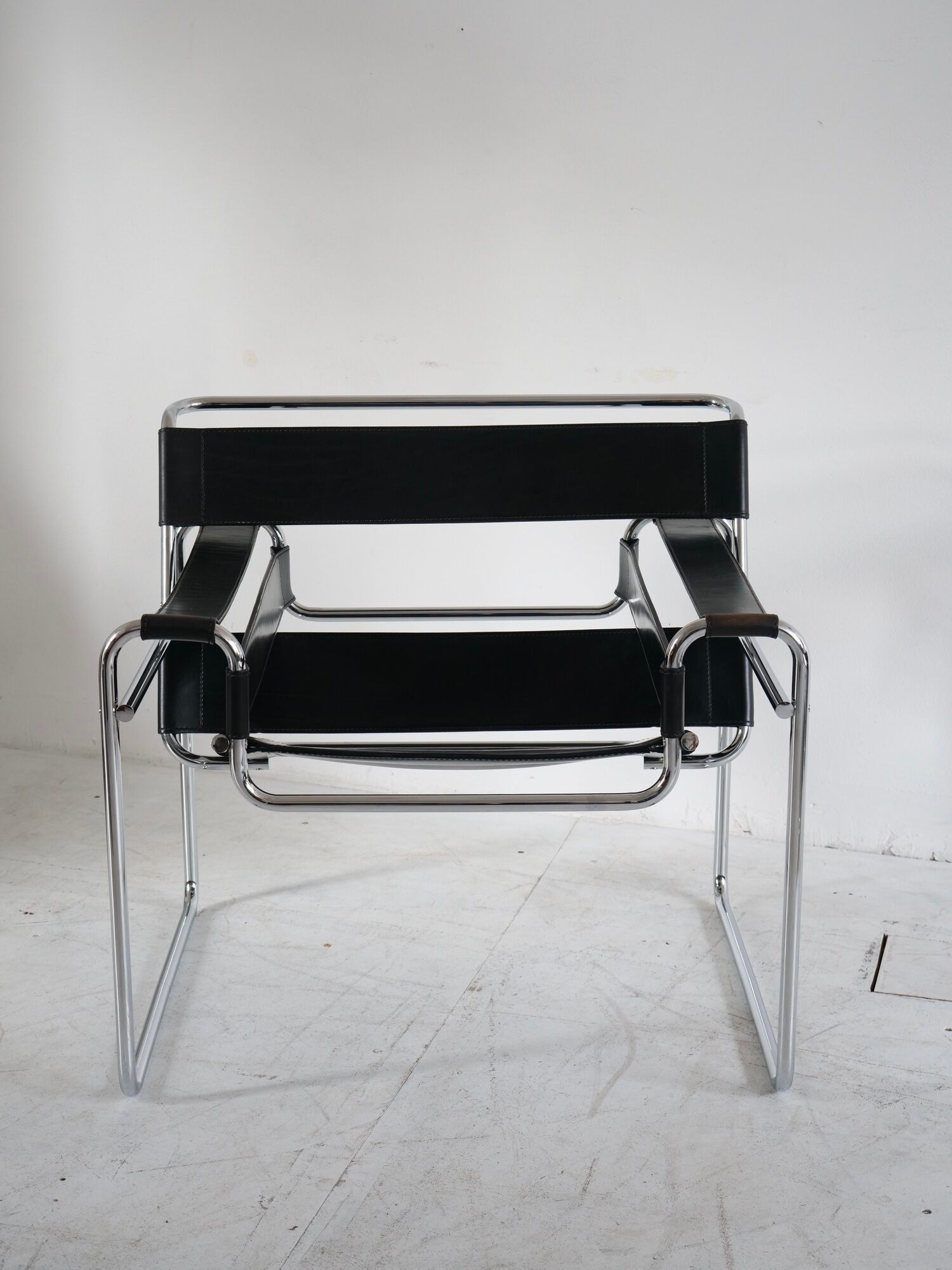 Bauhaus armchair Wassily B3 knoll 1980 by Marcel Breuer