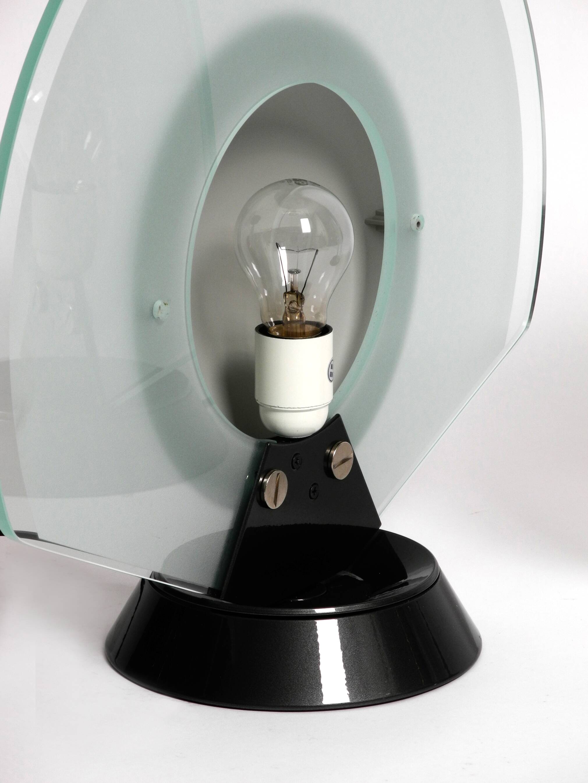 Pair of 1980s table lamps by Pier Giuseppe Ramella for Arteluce model Tikal