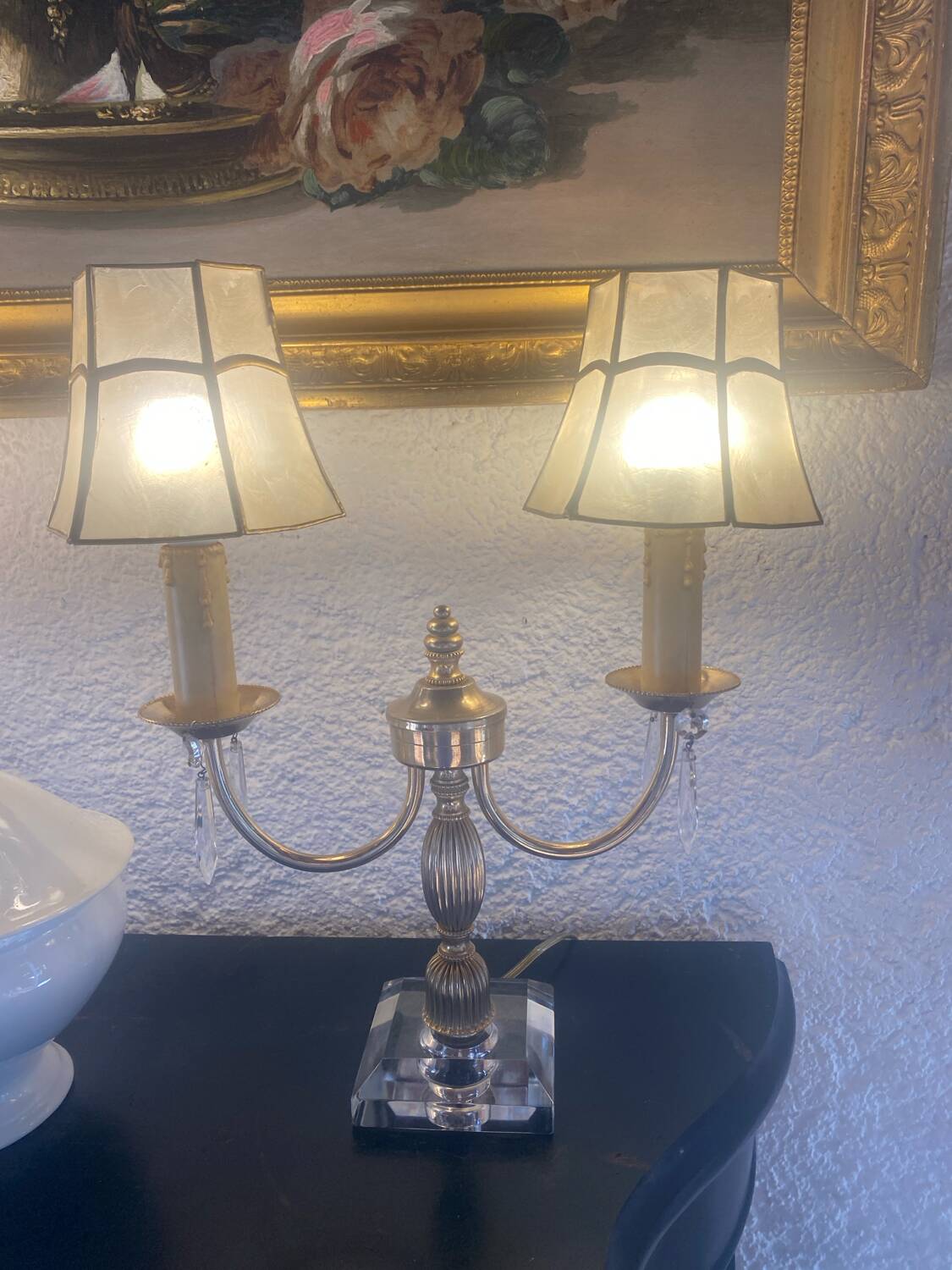 Set of 2 crystal lamps with mother-of-pearl shades