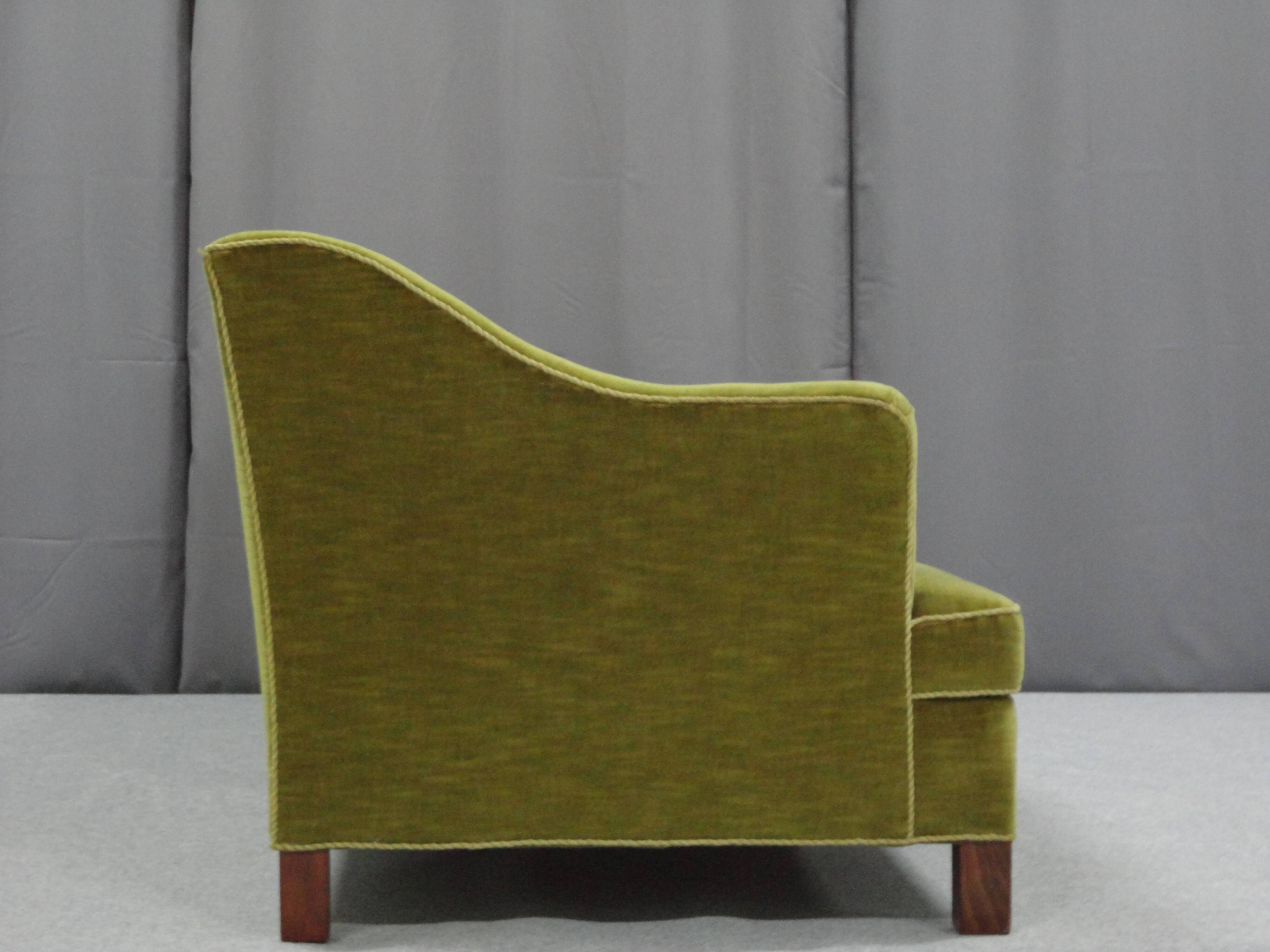 Scandinavian sofa from the 40s