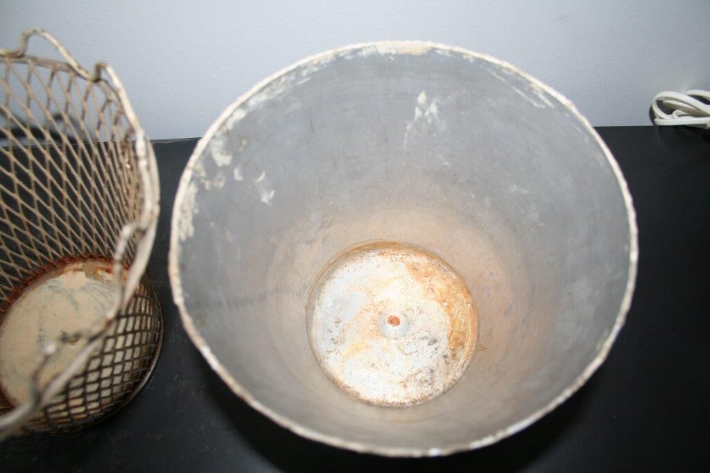 Braided metal planter