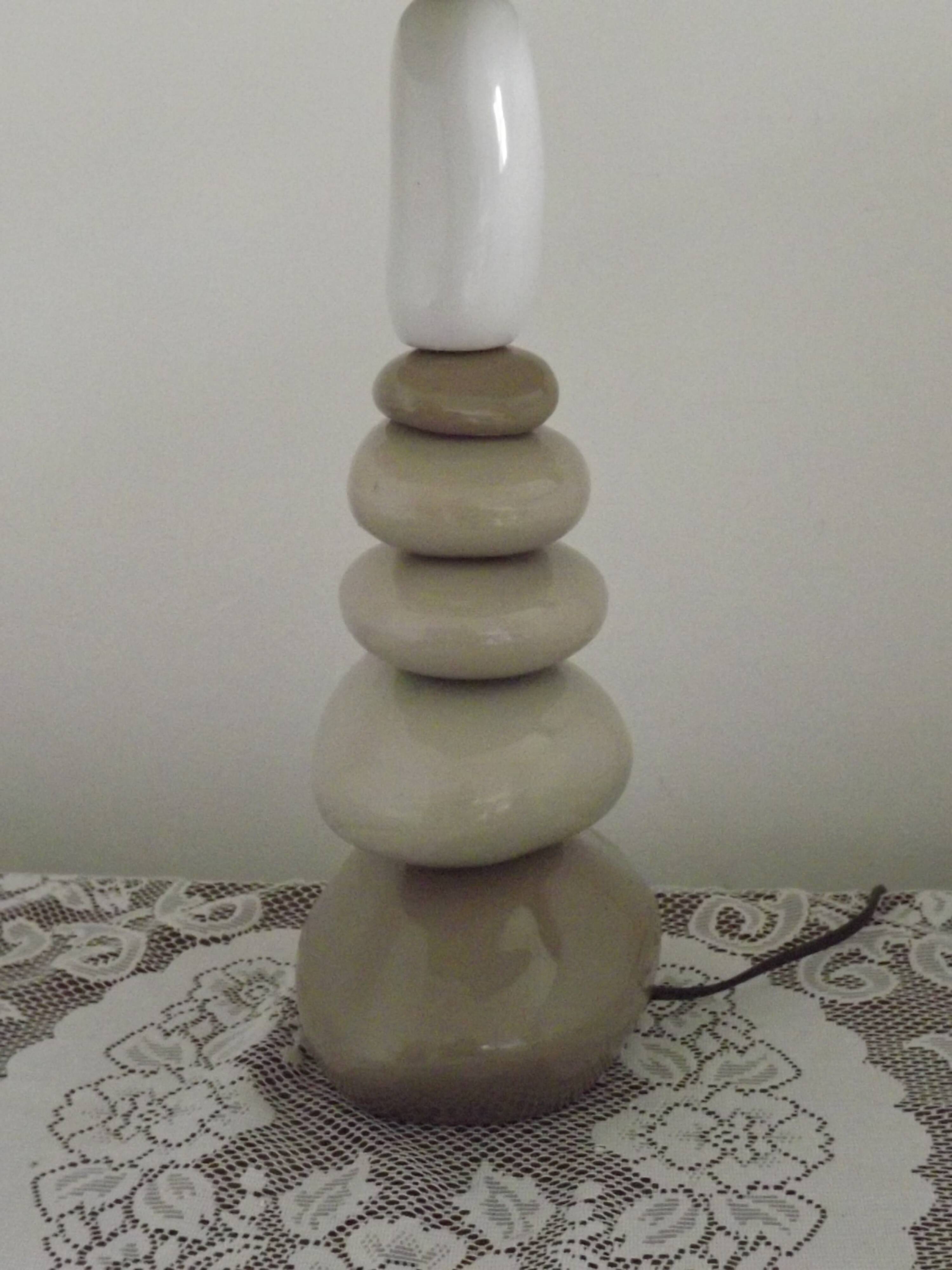 Large vintage table lamp from the 1990s in brown and beige ceramic with a lampshade.