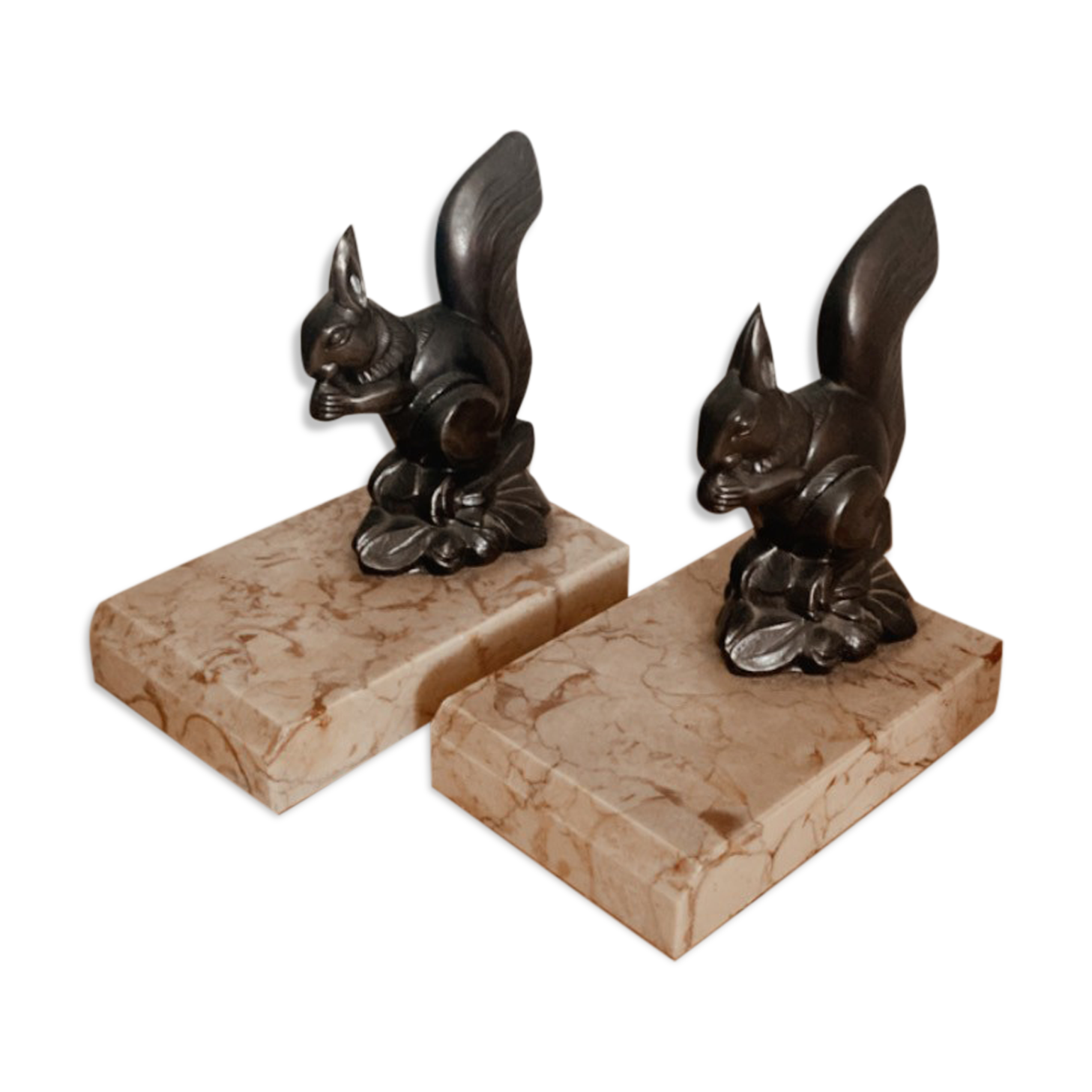 Bookends squirrels