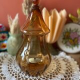 Pot en verre ambré