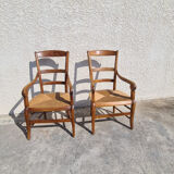 Paire de fauteuils Louis Philippe en châtaignier