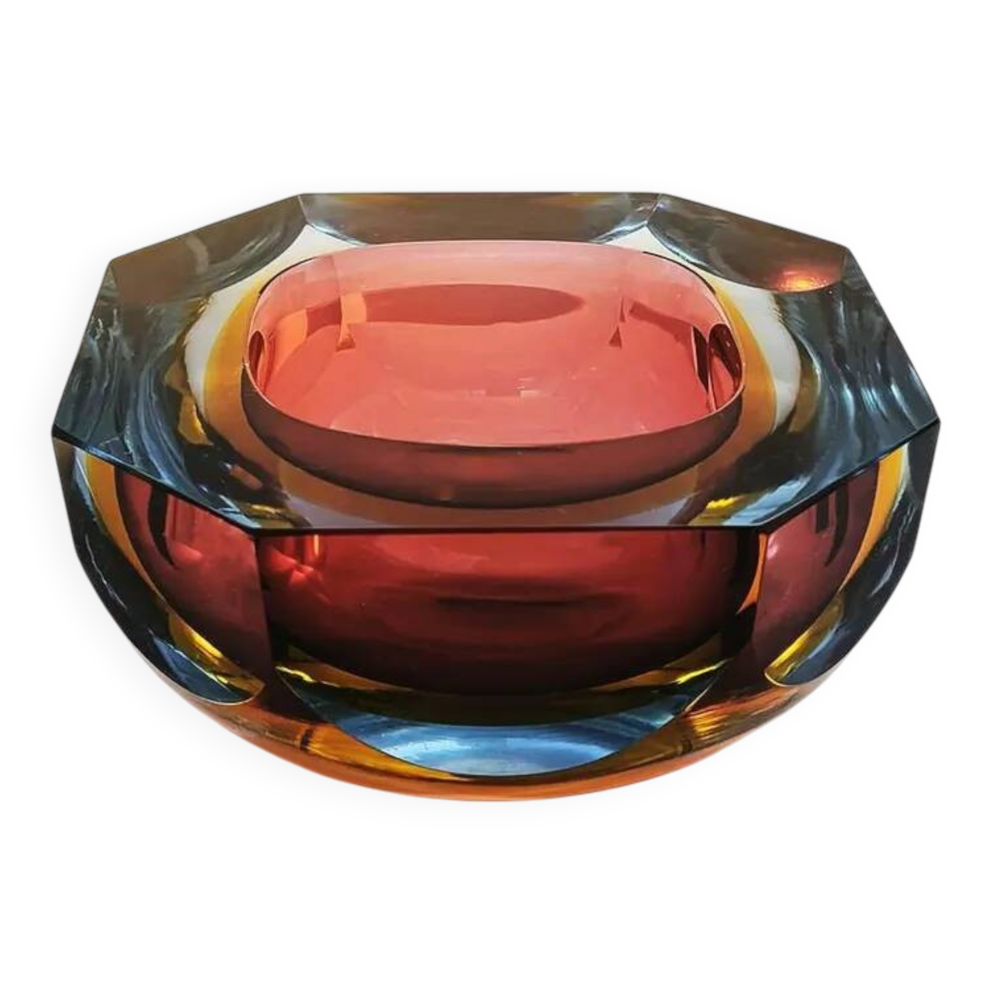 1960s Octagonal Multi-faceted Ashtray in Uranium Murano Glass