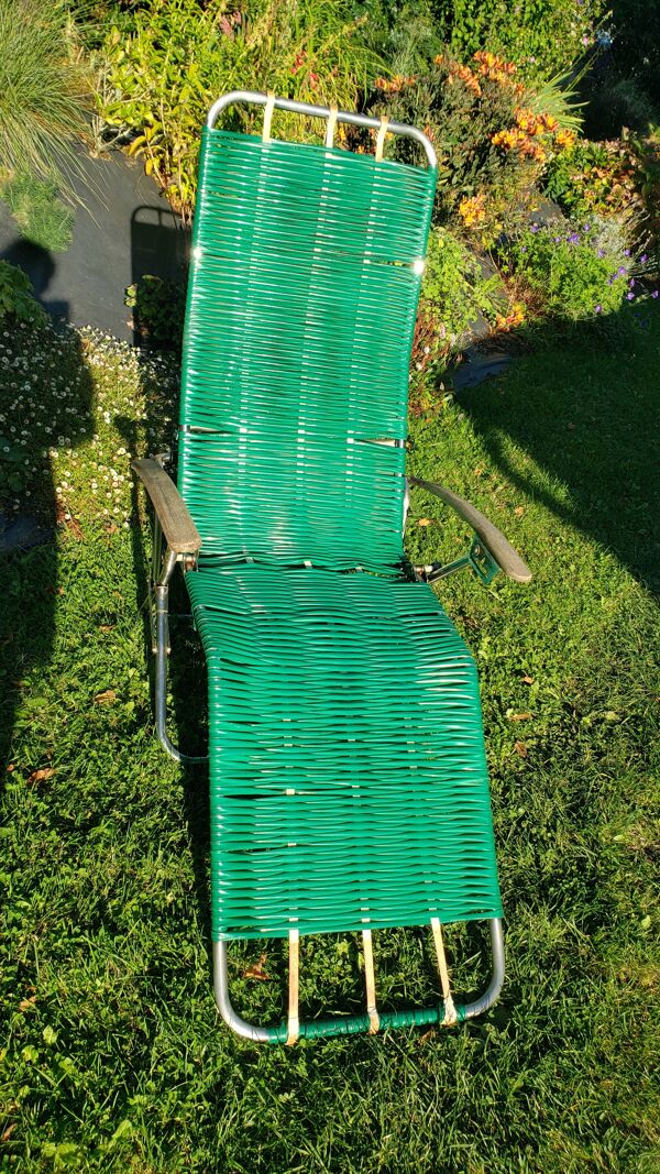 Ancienne chaise longue transat scoubidou