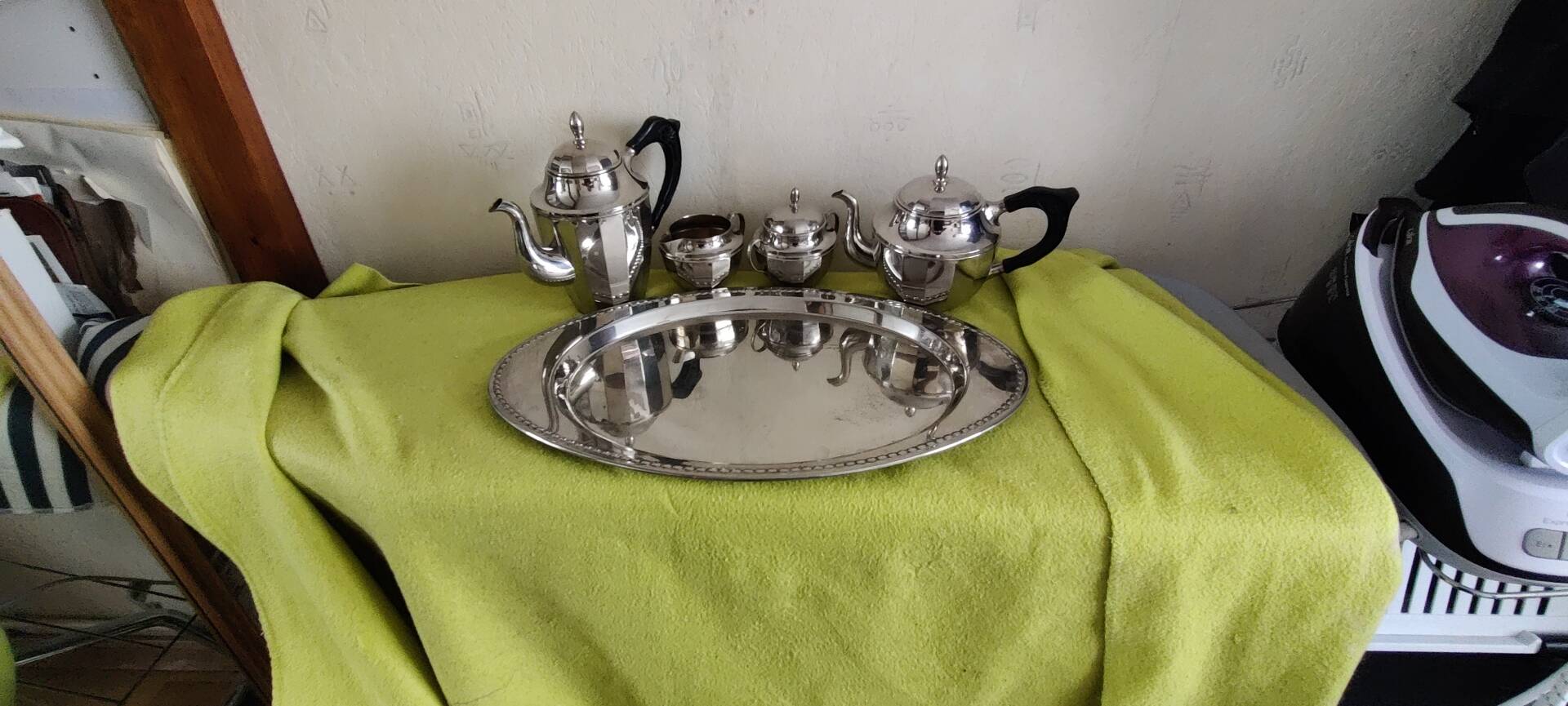 Tea and coffee service