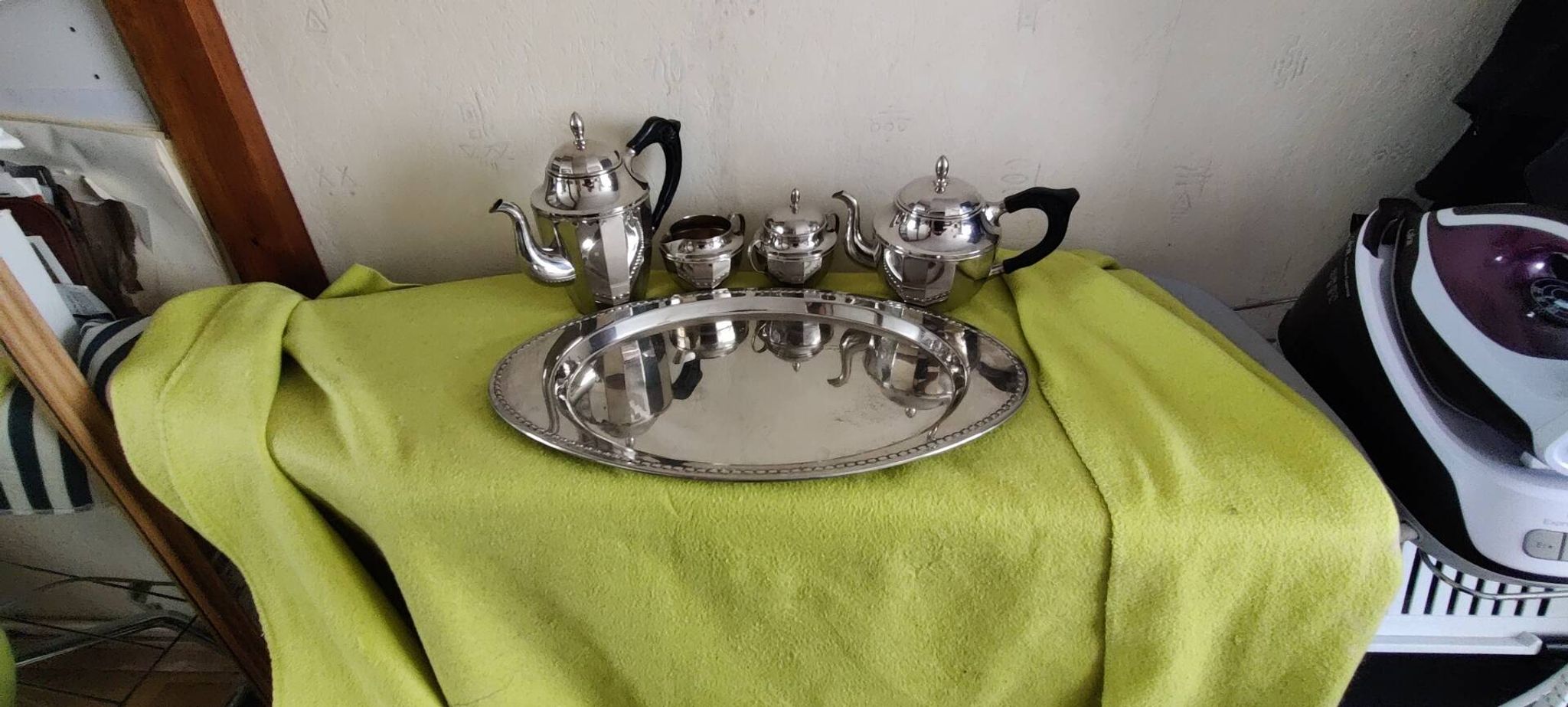 Tea and coffee service