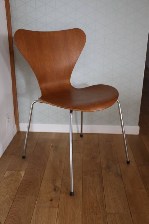 Chair 3107 JACOBSEN “Fritz Hansen” 1983