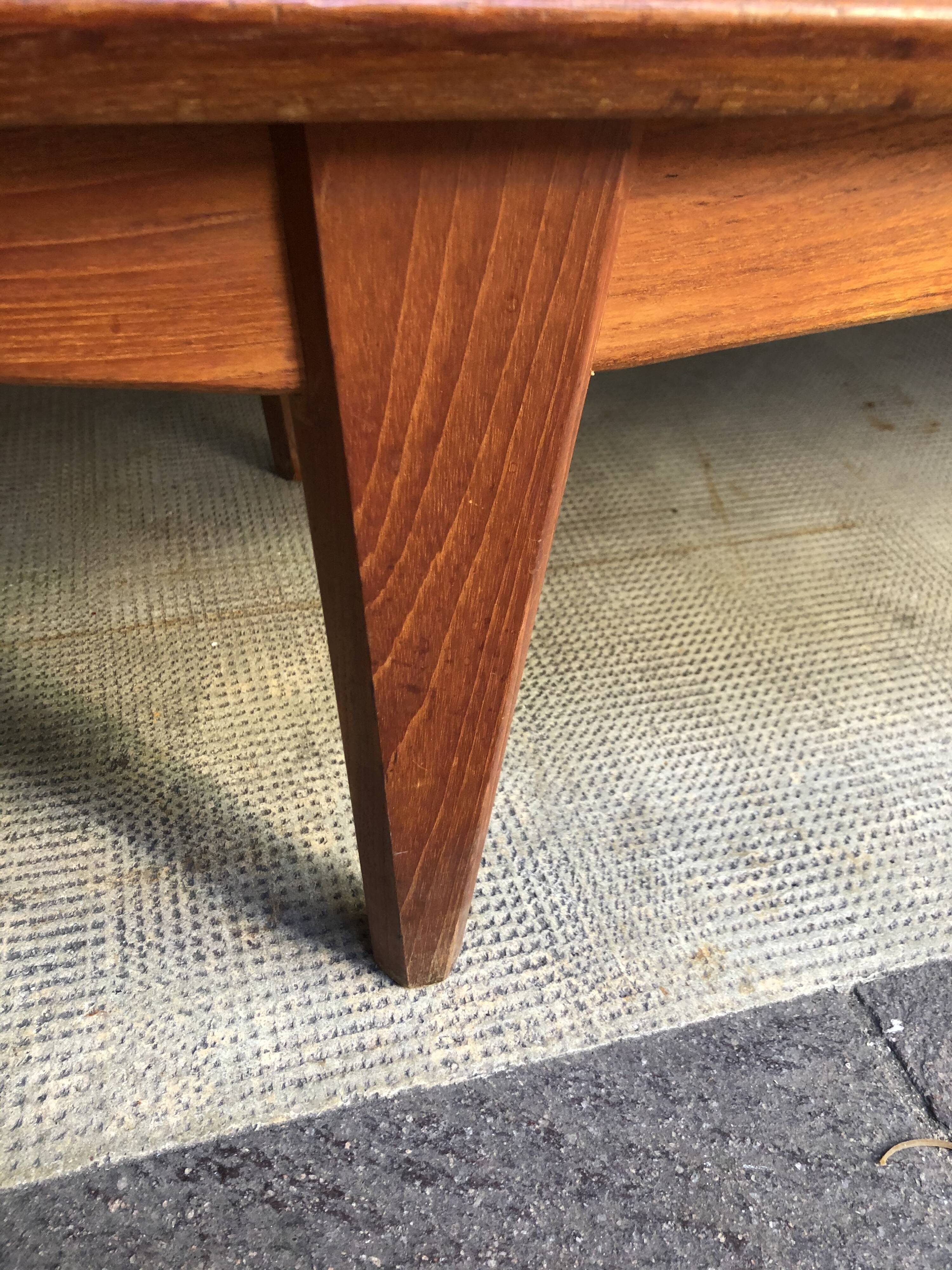 Scandinavian tea shirting 4-door and 5 1960s drawers