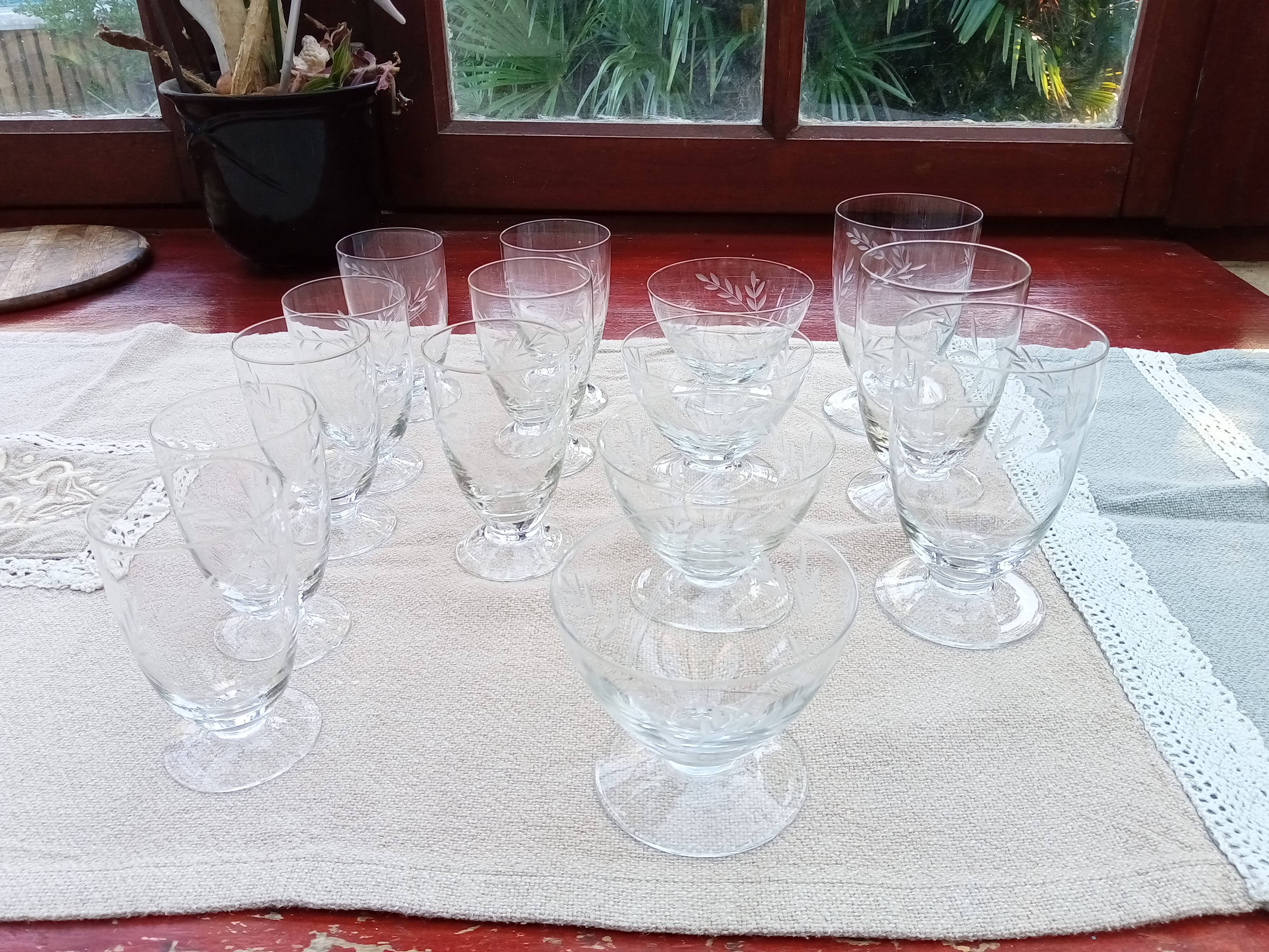 Set of 15 old glasses from the 40s
