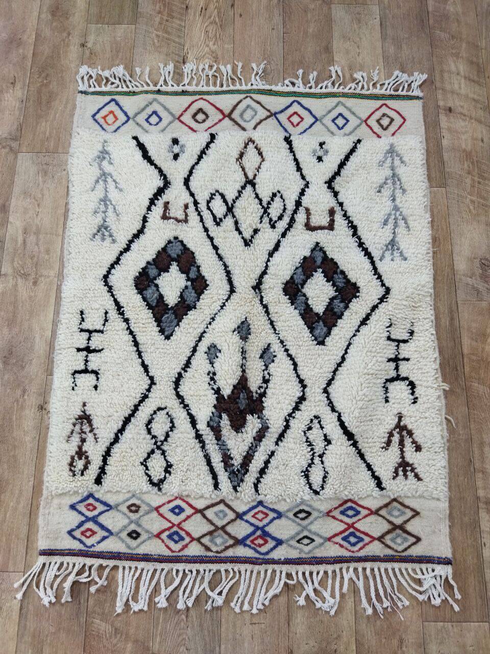 Handcrafted Moroccan Berber Rug 142 X 108 CM
