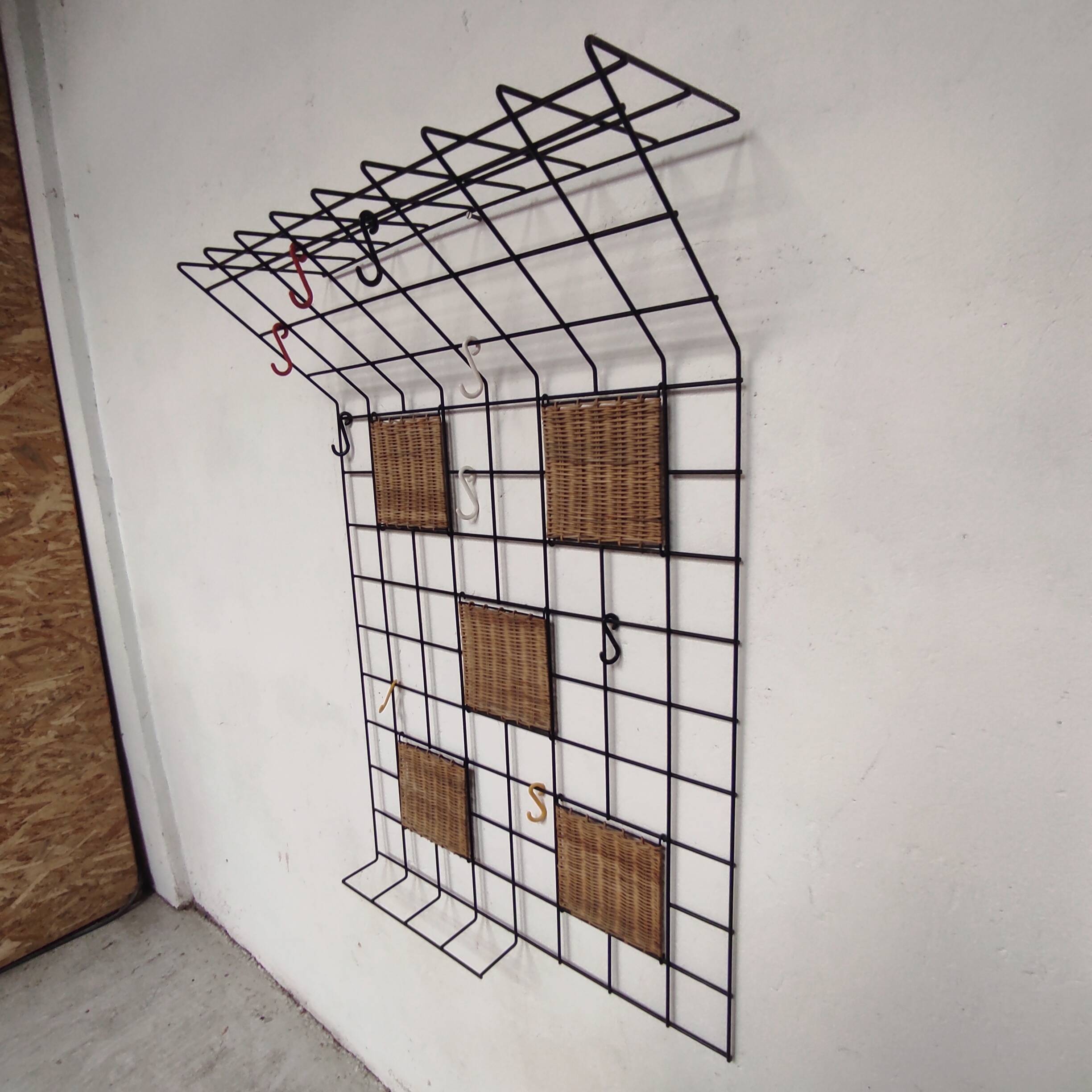Wall-mounted coat rack, 1960